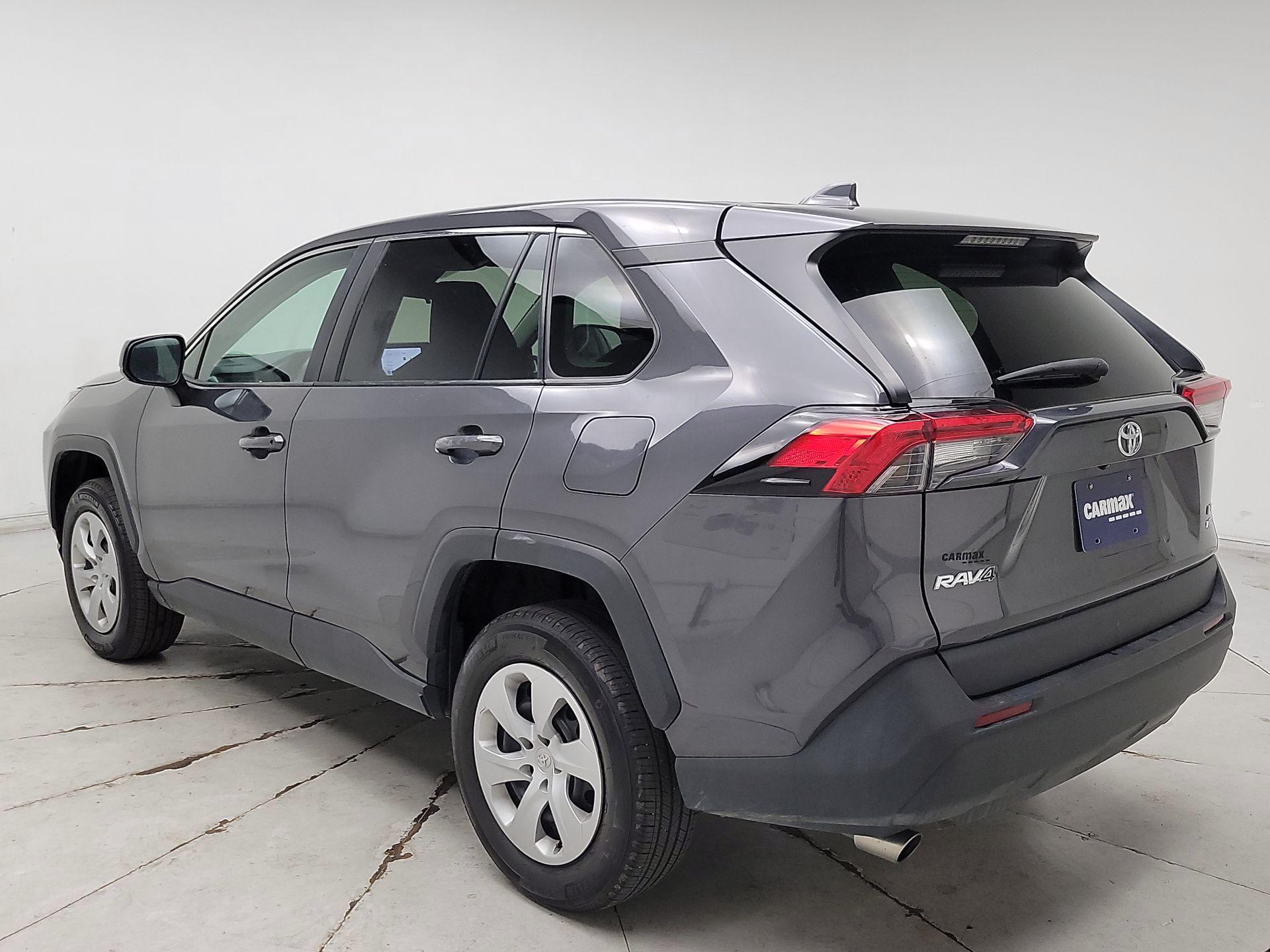 Thumbnail: 2024 Toyota RAV4 - 7