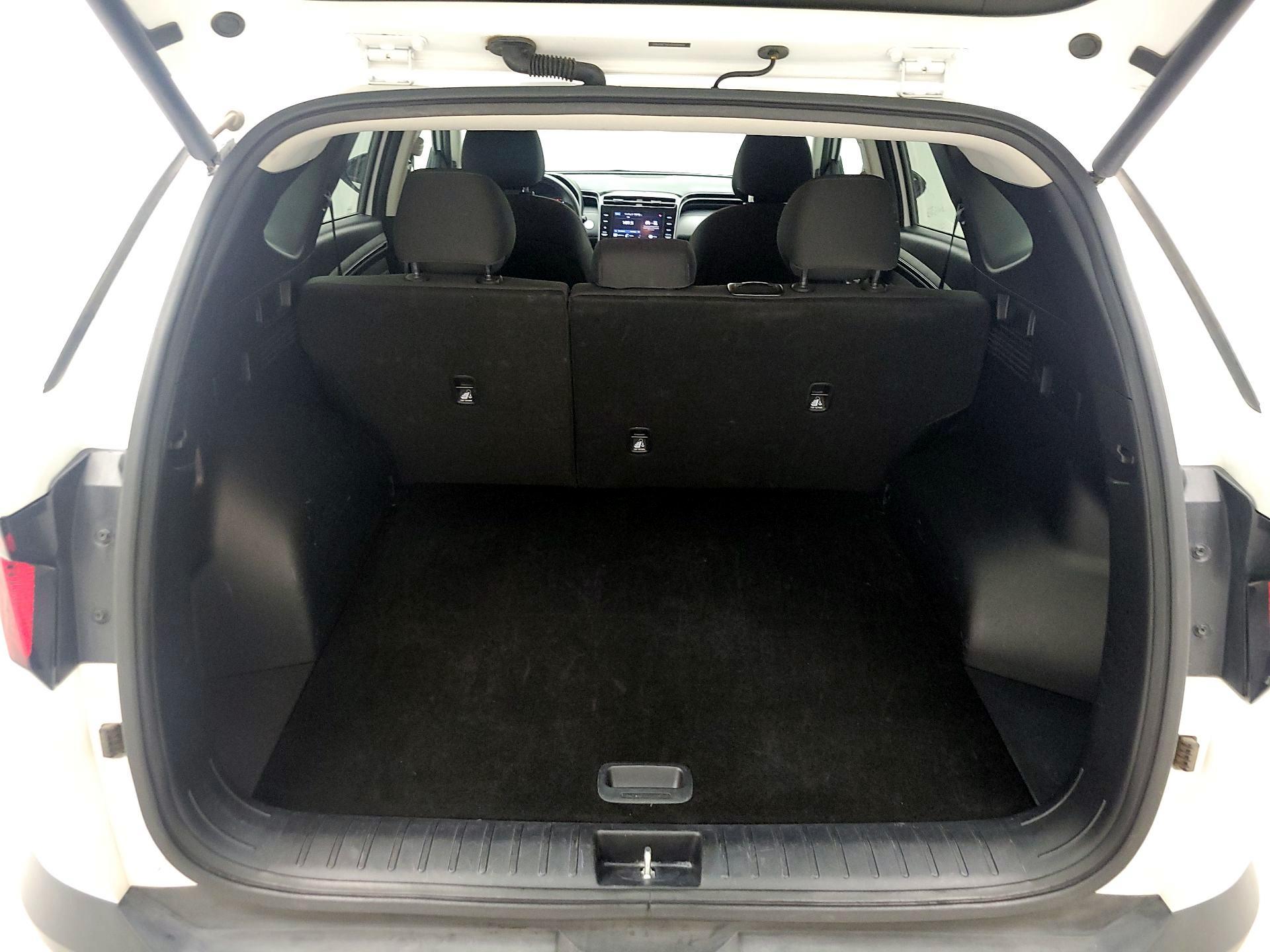 Thumbnail: 2024 Hyundai Tucson - 18