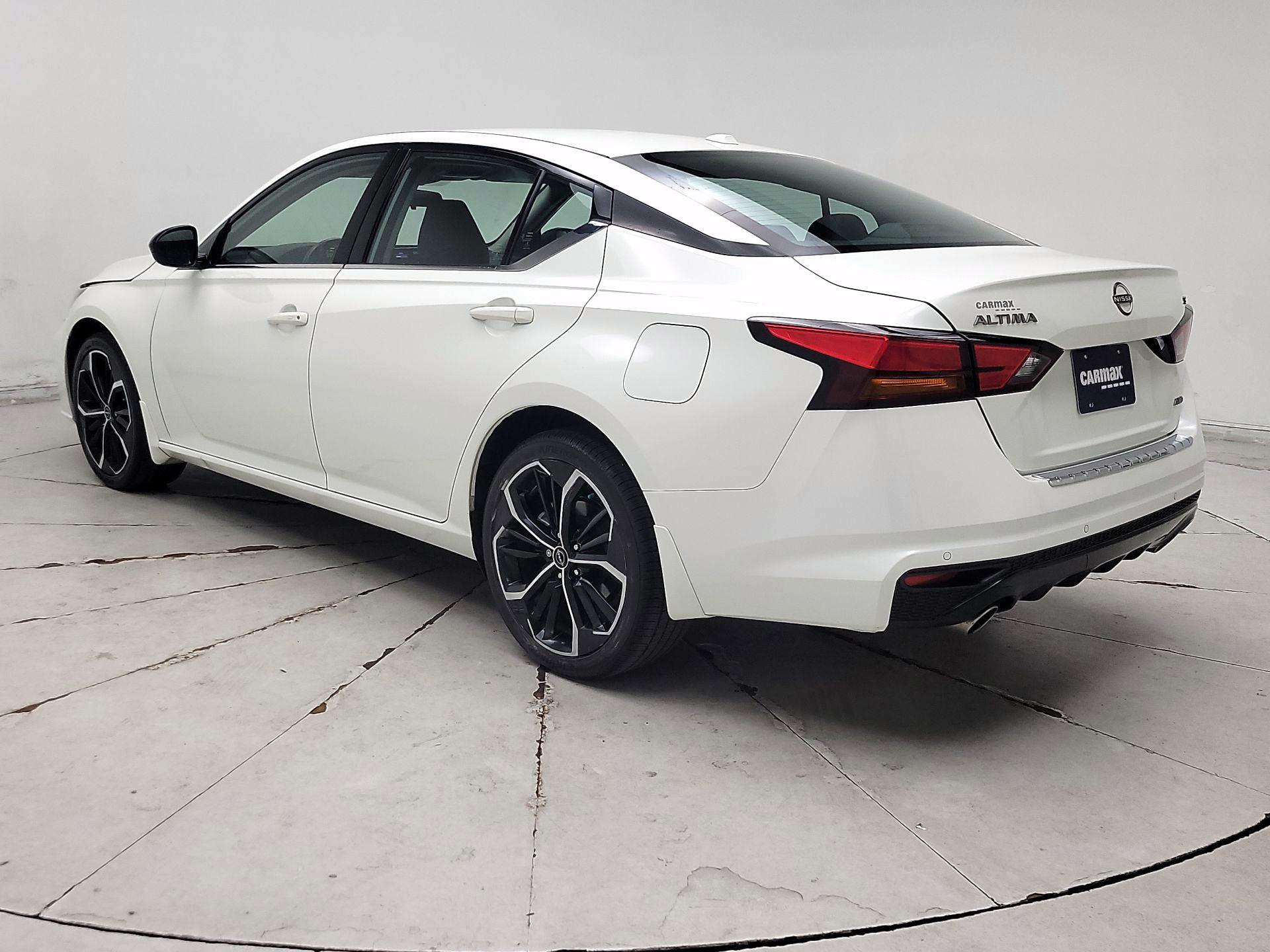 Thumbnail: 2023 Nissan Altima - 7