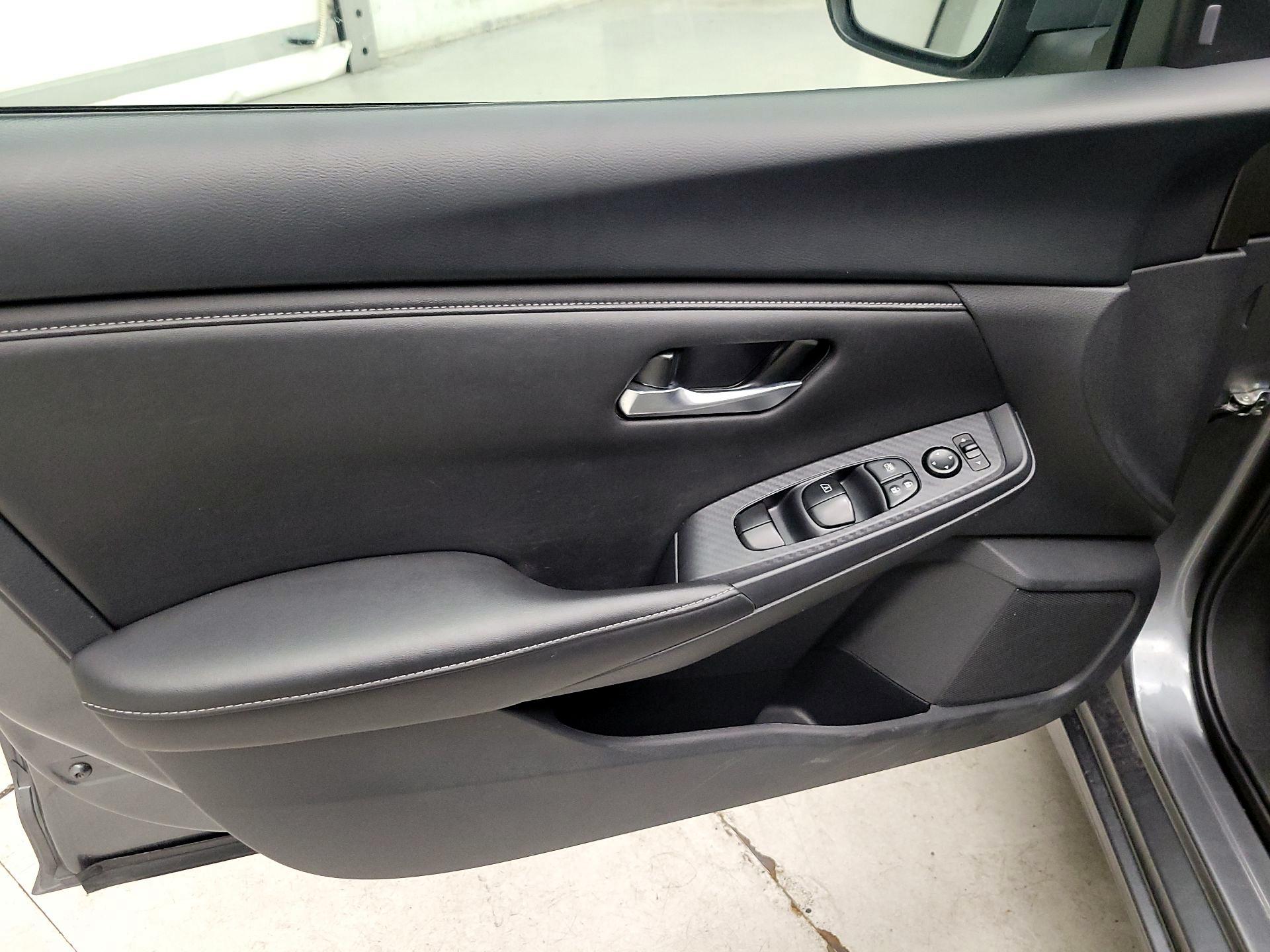 Thumbnail: 2024 Nissan Sentra - 10