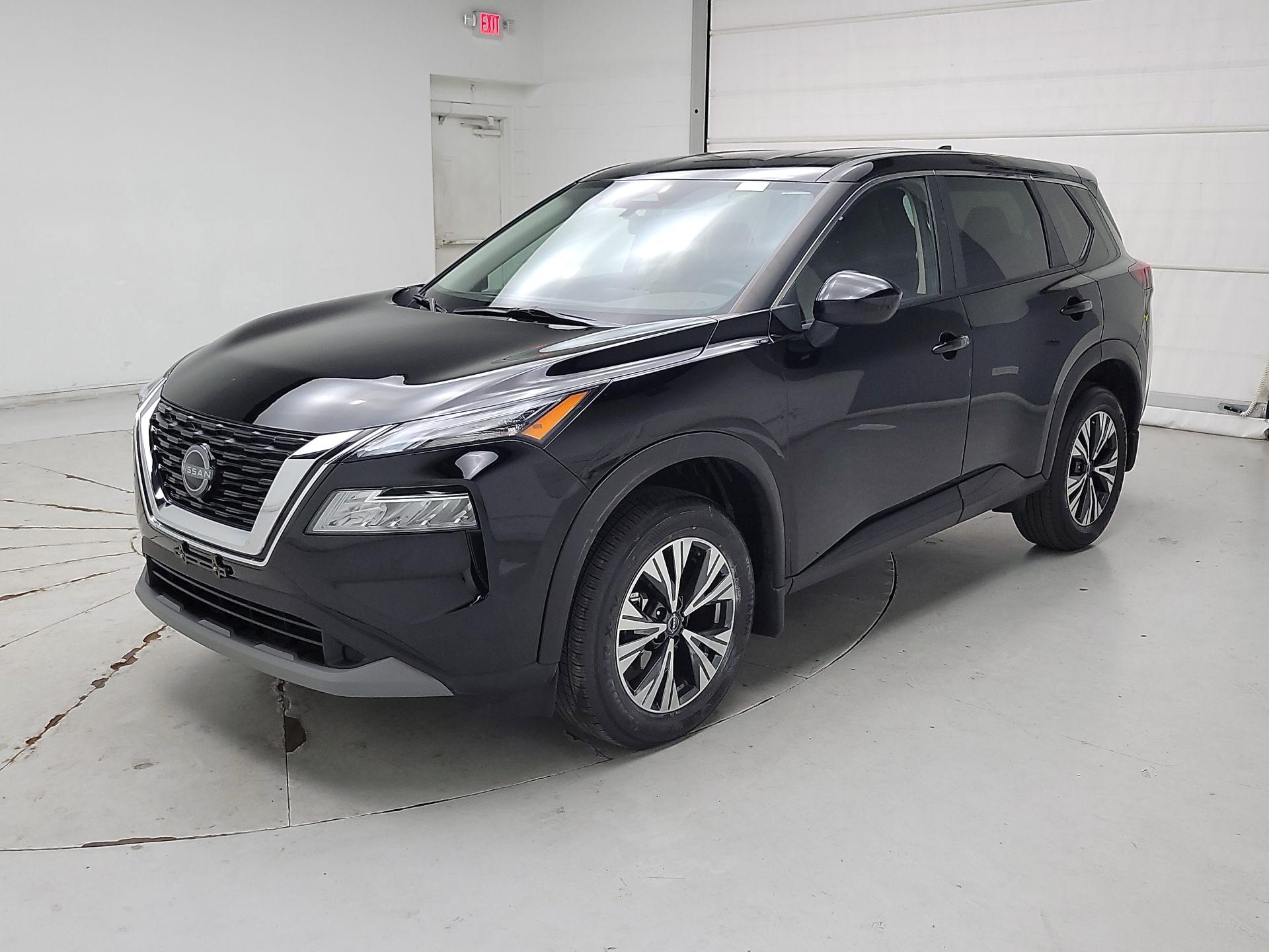 Thumbnail: 2023 Nissan Rogue - 3