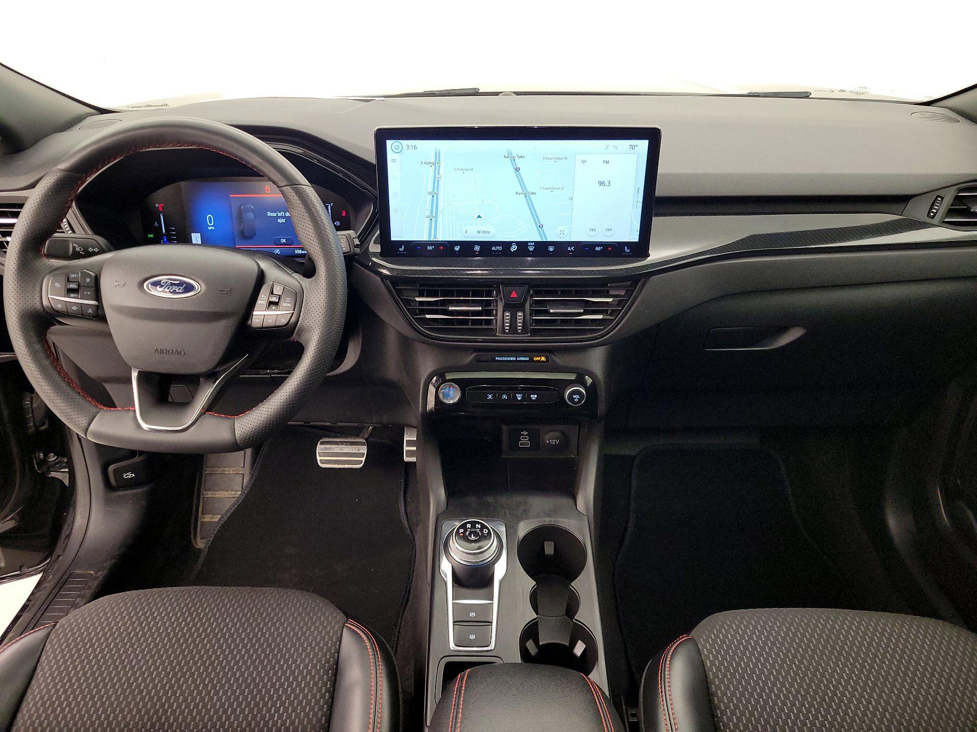 Thumbnail: 2024 Ford Escape - 9