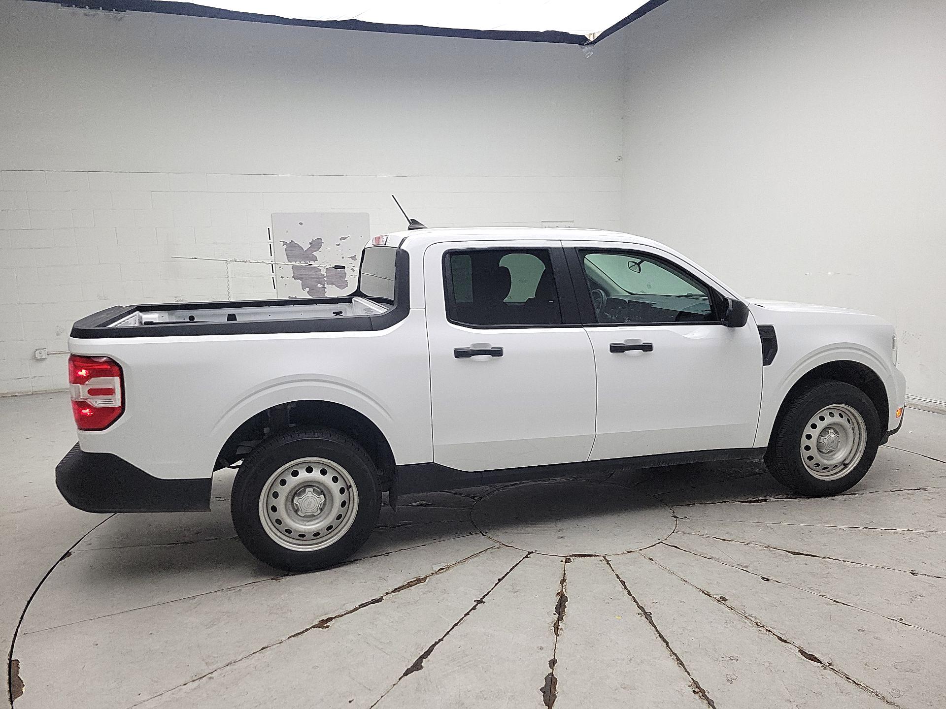 Thumbnail: 2023 Ford Maverick - 4