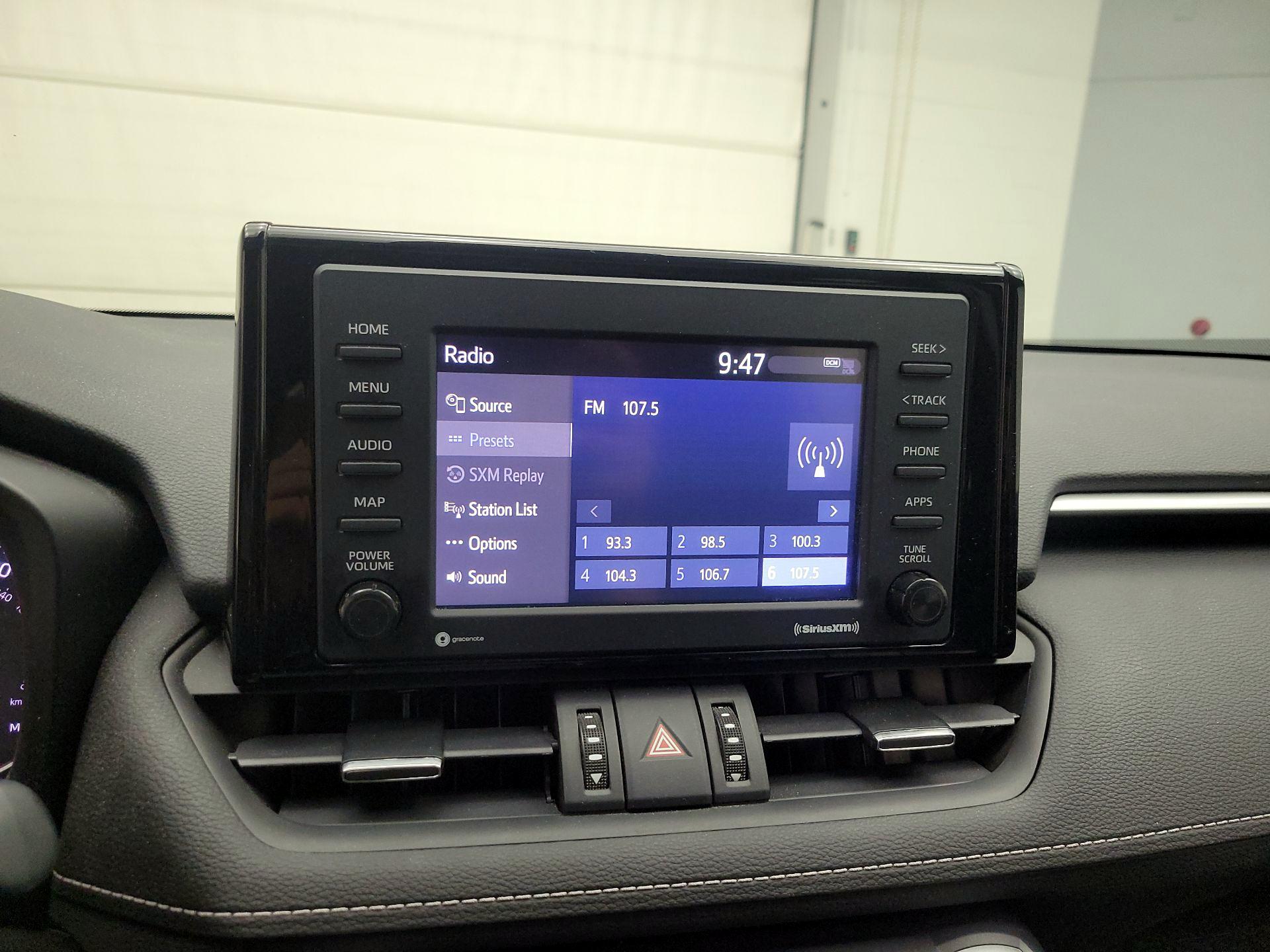 Thumbnail: 2021 Toyota RAV4 - 13