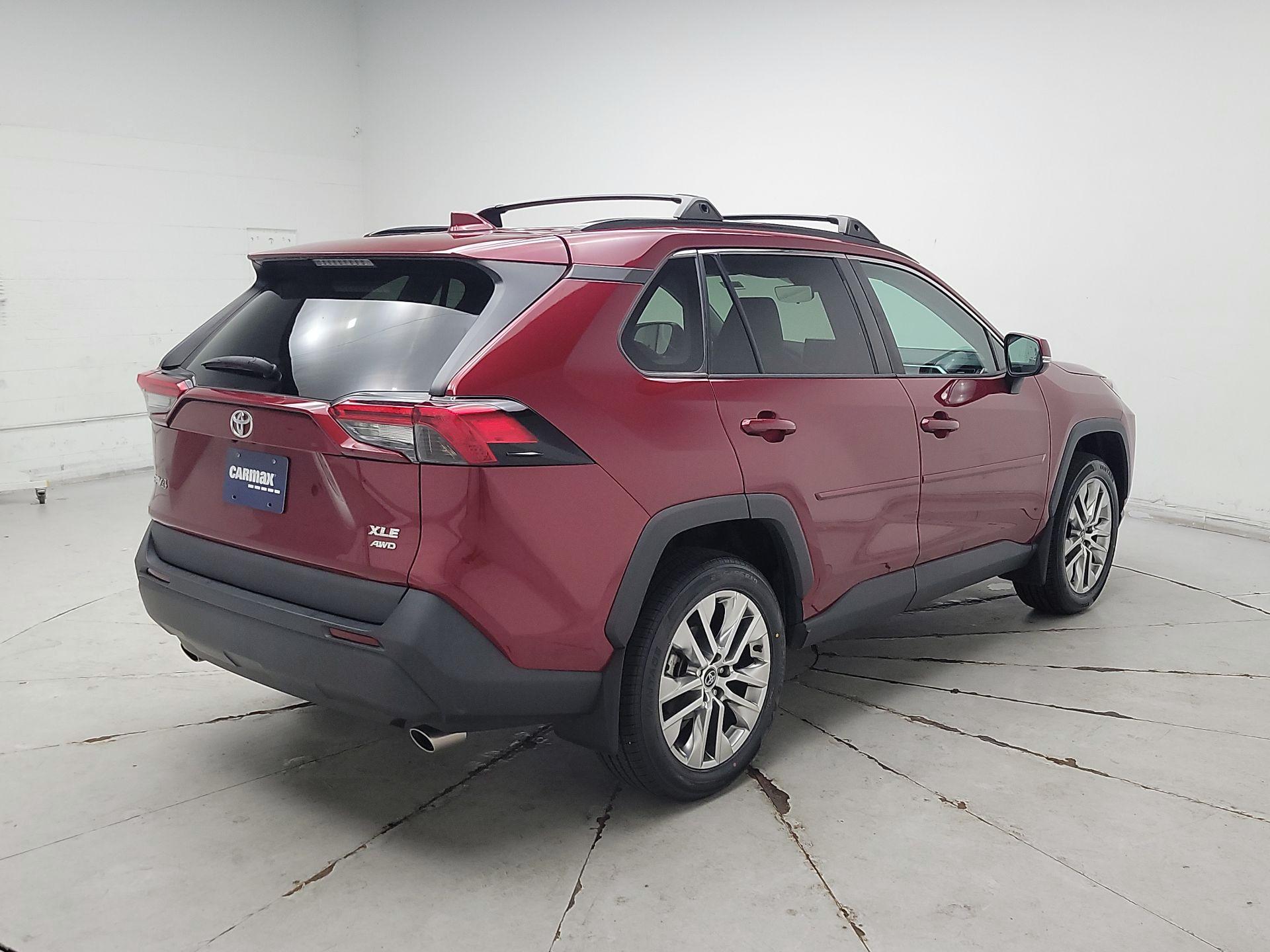 Thumbnail: 2021 Toyota RAV4 - 5