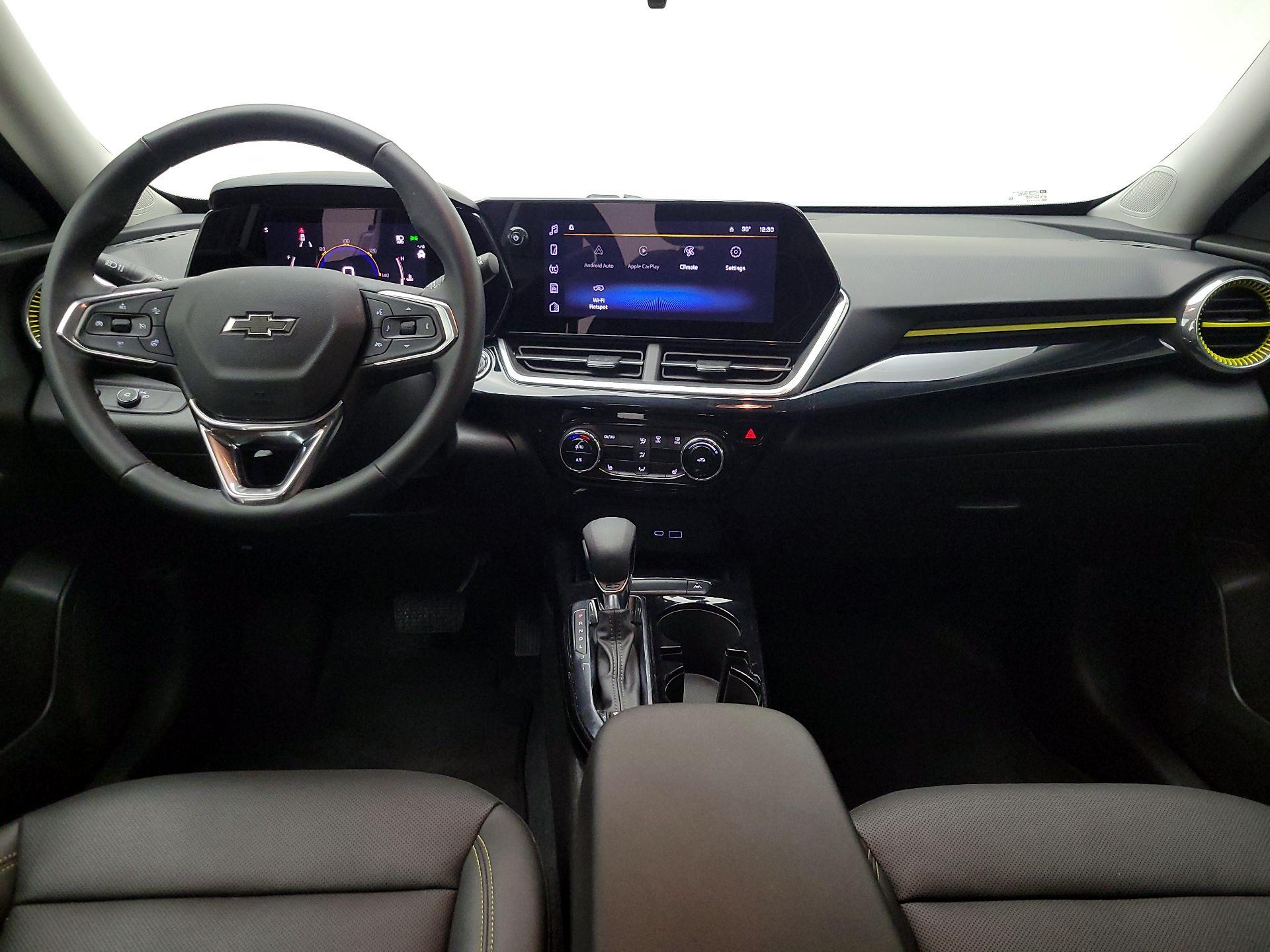 Thumbnail: 2024 Chevrolet Trax - 9