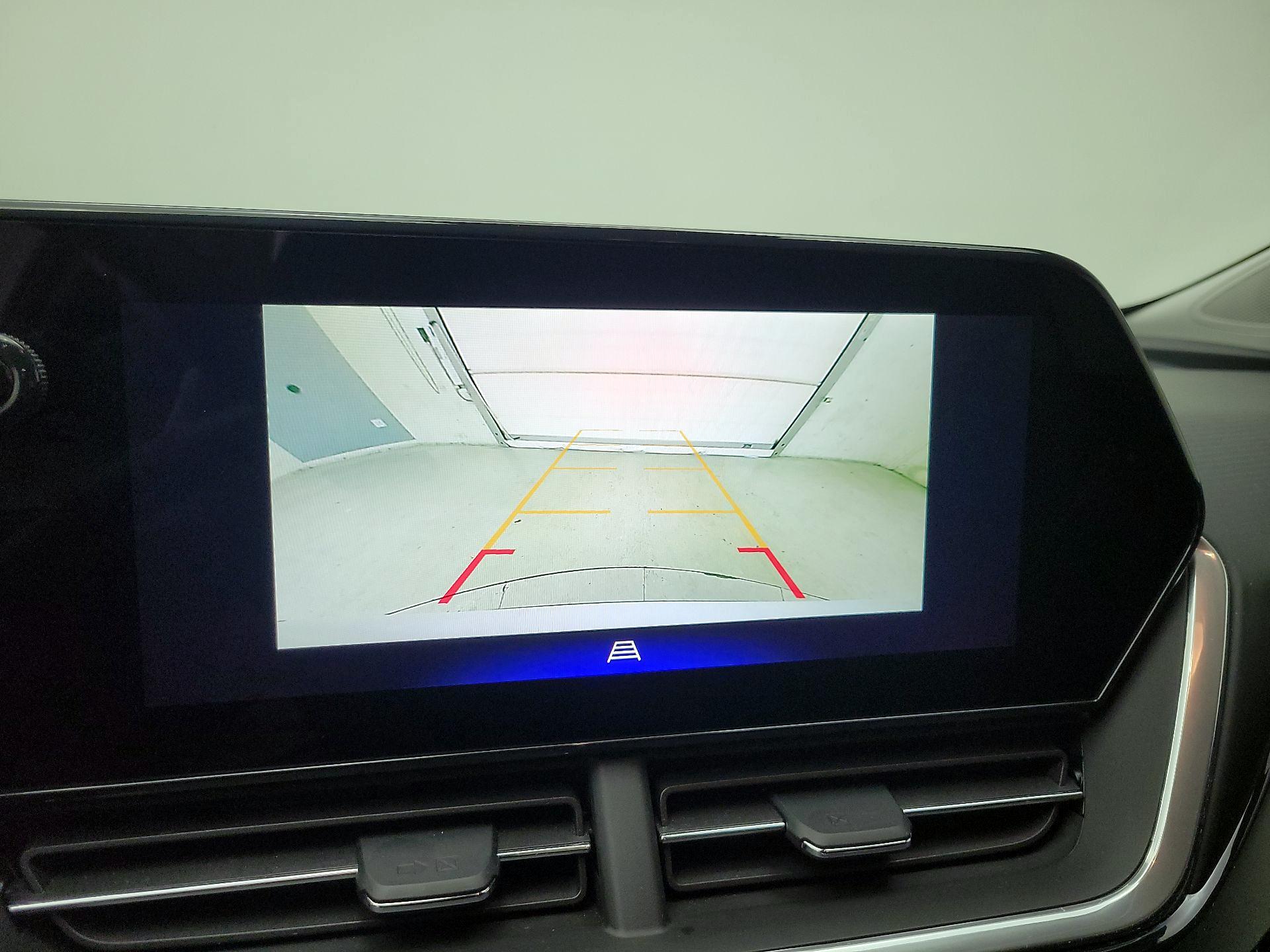 Thumbnail: 2024 Chevrolet Trax - 14