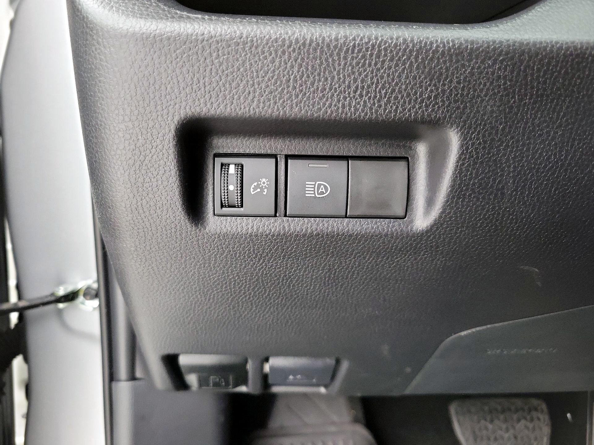 Thumbnail: 2025 Toyota RAV4 - 13