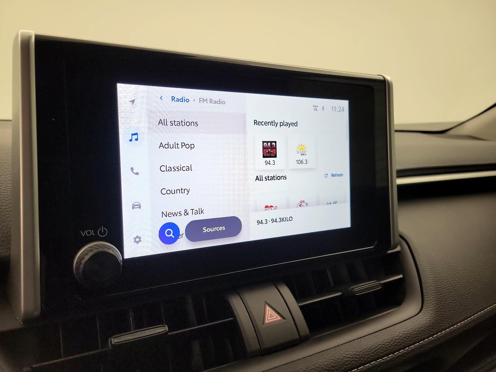 Thumbnail: 2025 Toyota RAV4 - 16