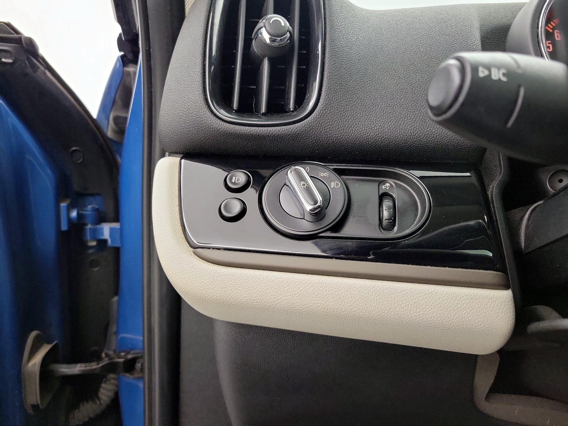 Thumbnail: 2017 MINI Cooper Countryman - 13