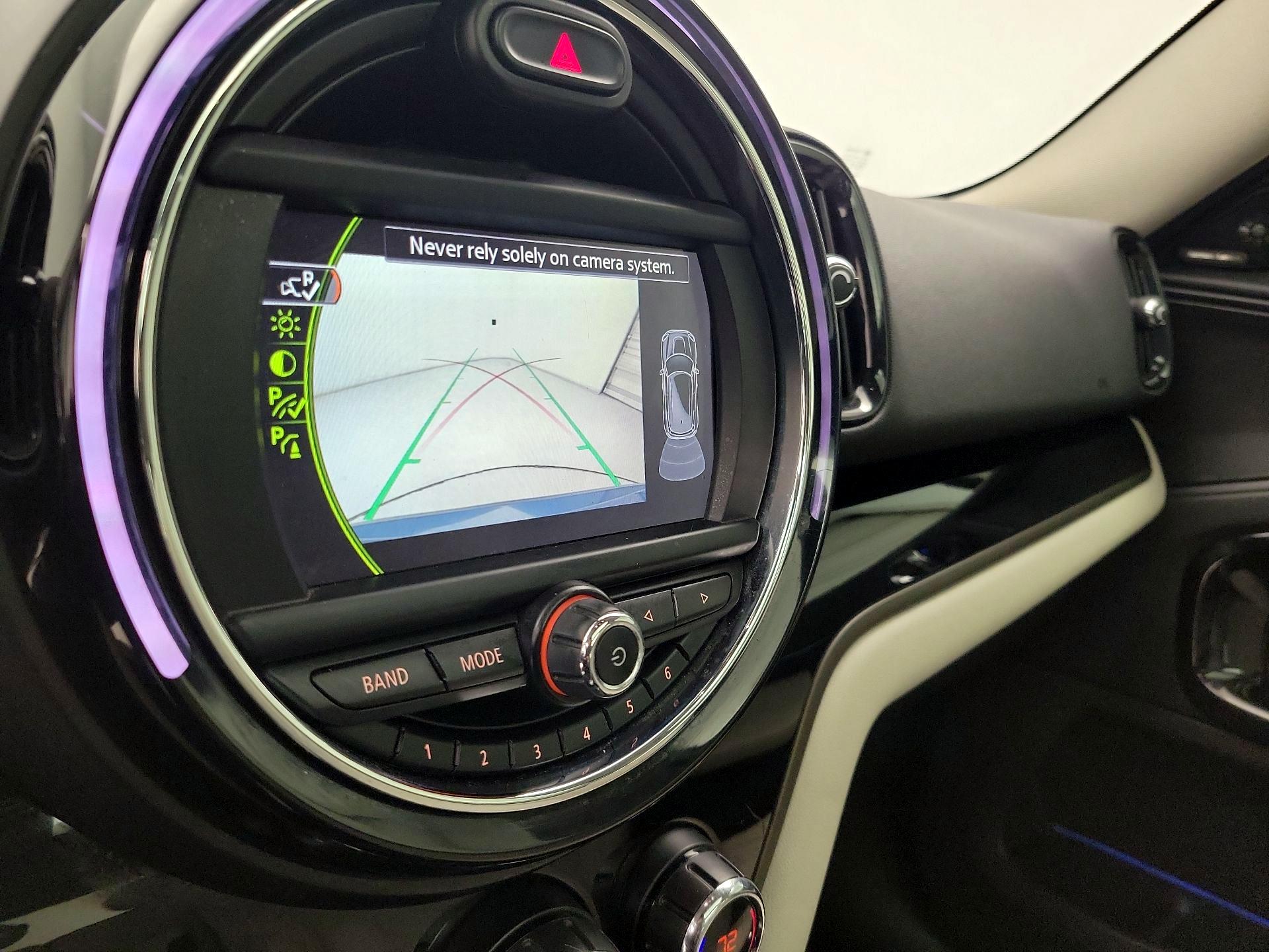 Thumbnail: 2017 MINI Cooper Countryman - 14