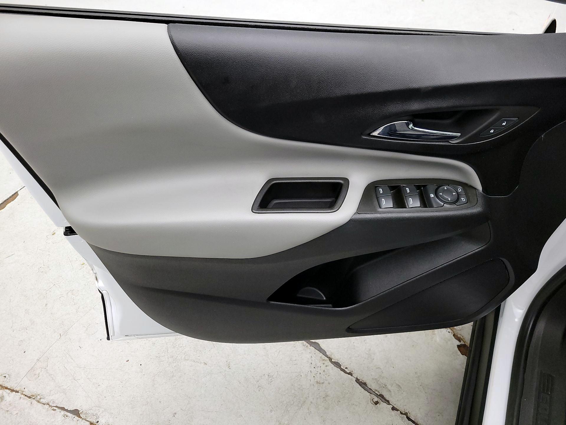 Thumbnail: 2023 Chevrolet Equinox - 12