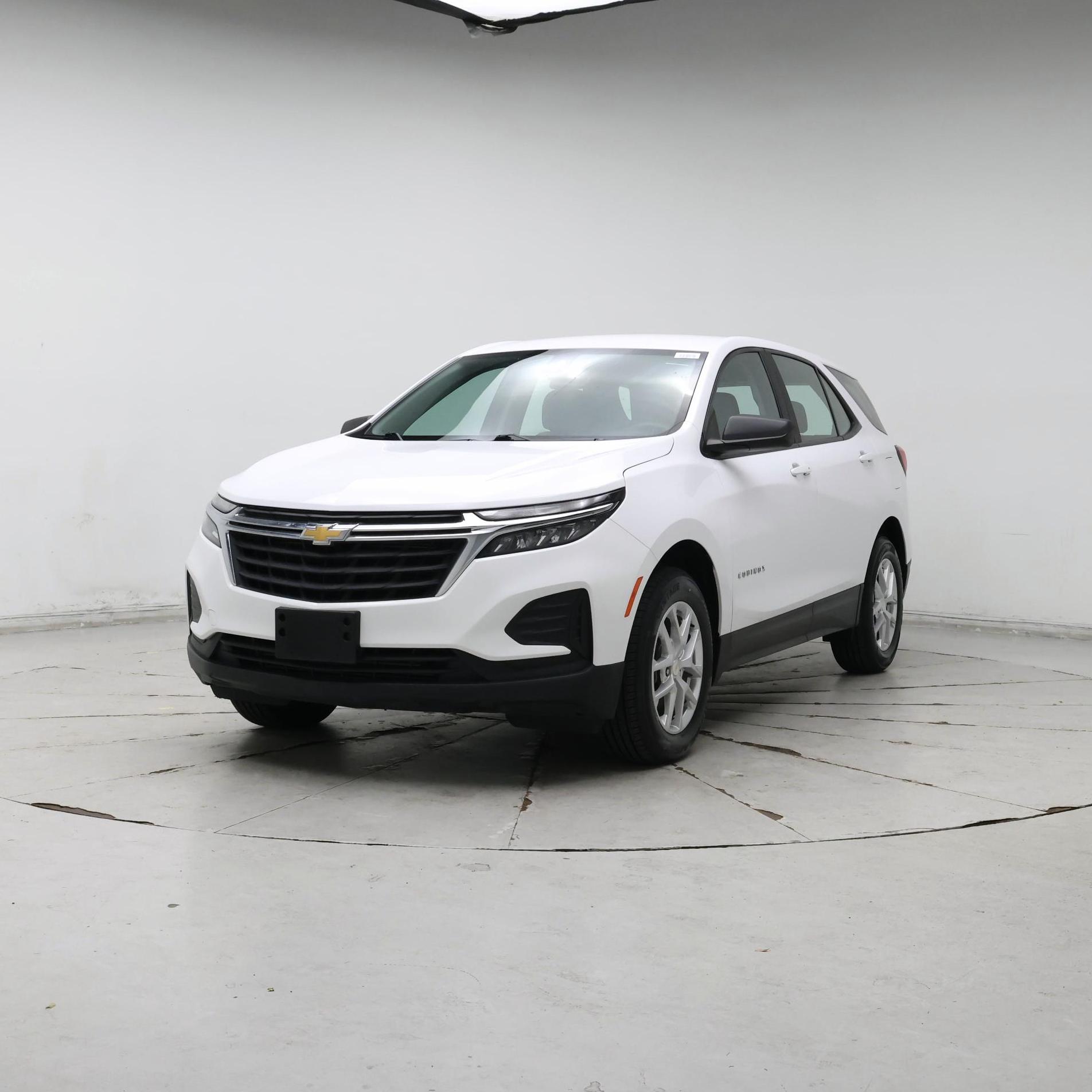 Thumbnail: 2023 Chevrolet Equinox - 4