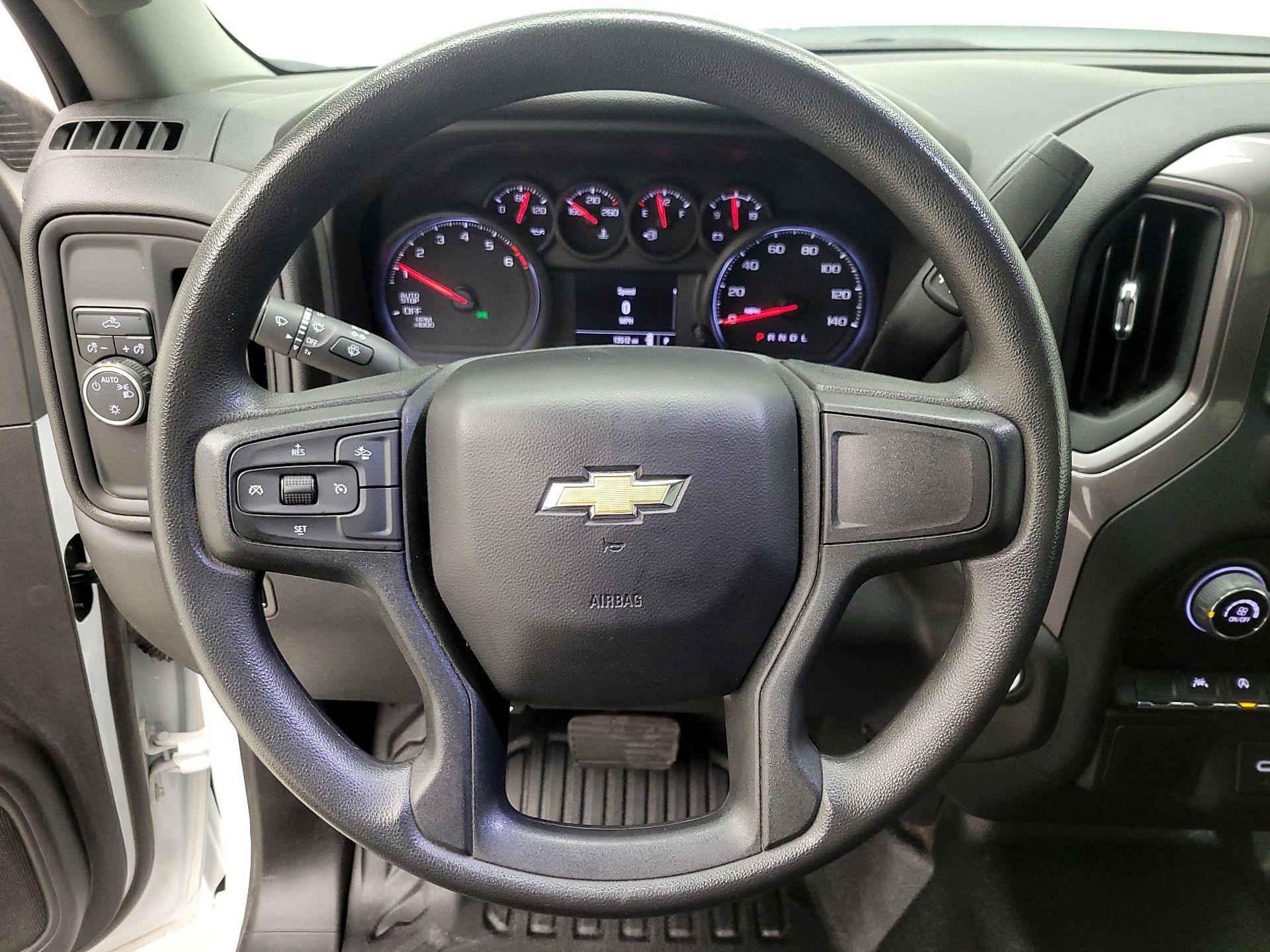 Thumbnail: 2023 Chevrolet Silverado 1500 - 10