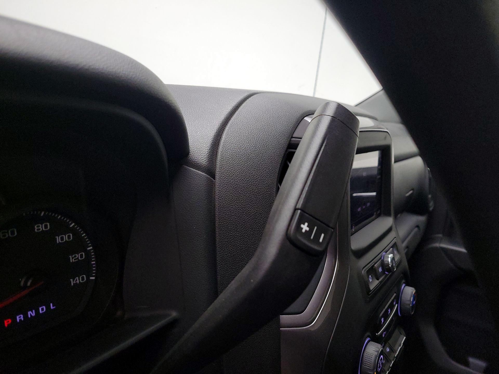 Thumbnail: 2023 Chevrolet Silverado 1500 - 17