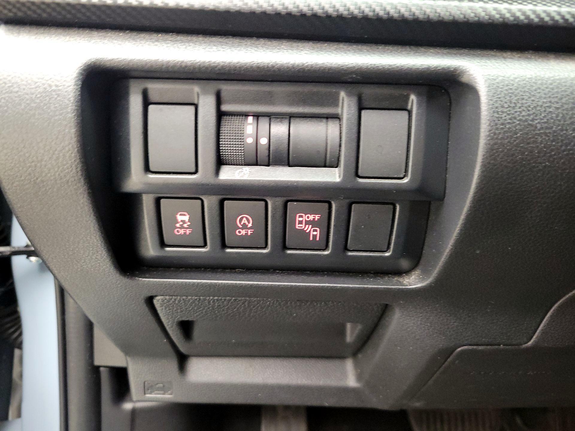 Thumbnail: 2020 Subaru Crosstrek - 13