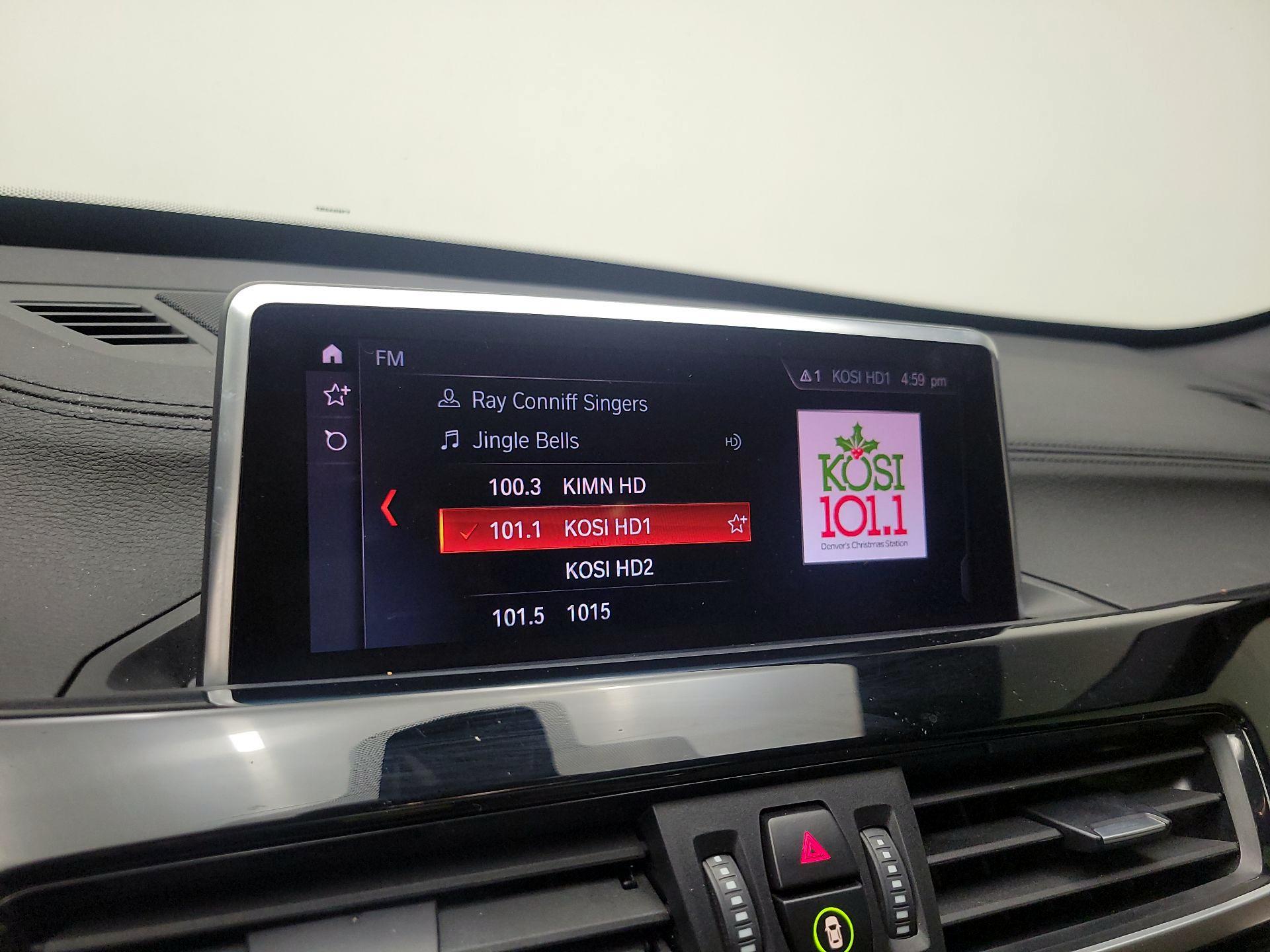 Thumbnail: 2021 BMW X1 - 16