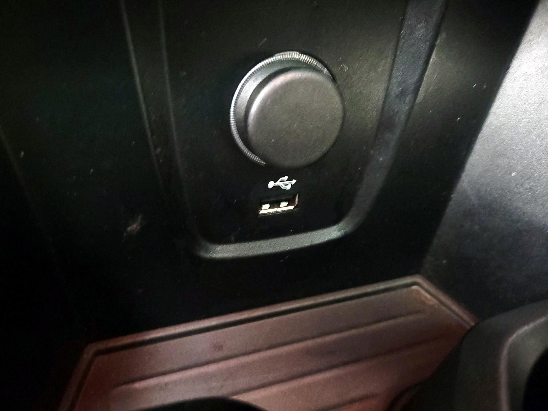 Thumbnail: 2021 BMW X1 - 19