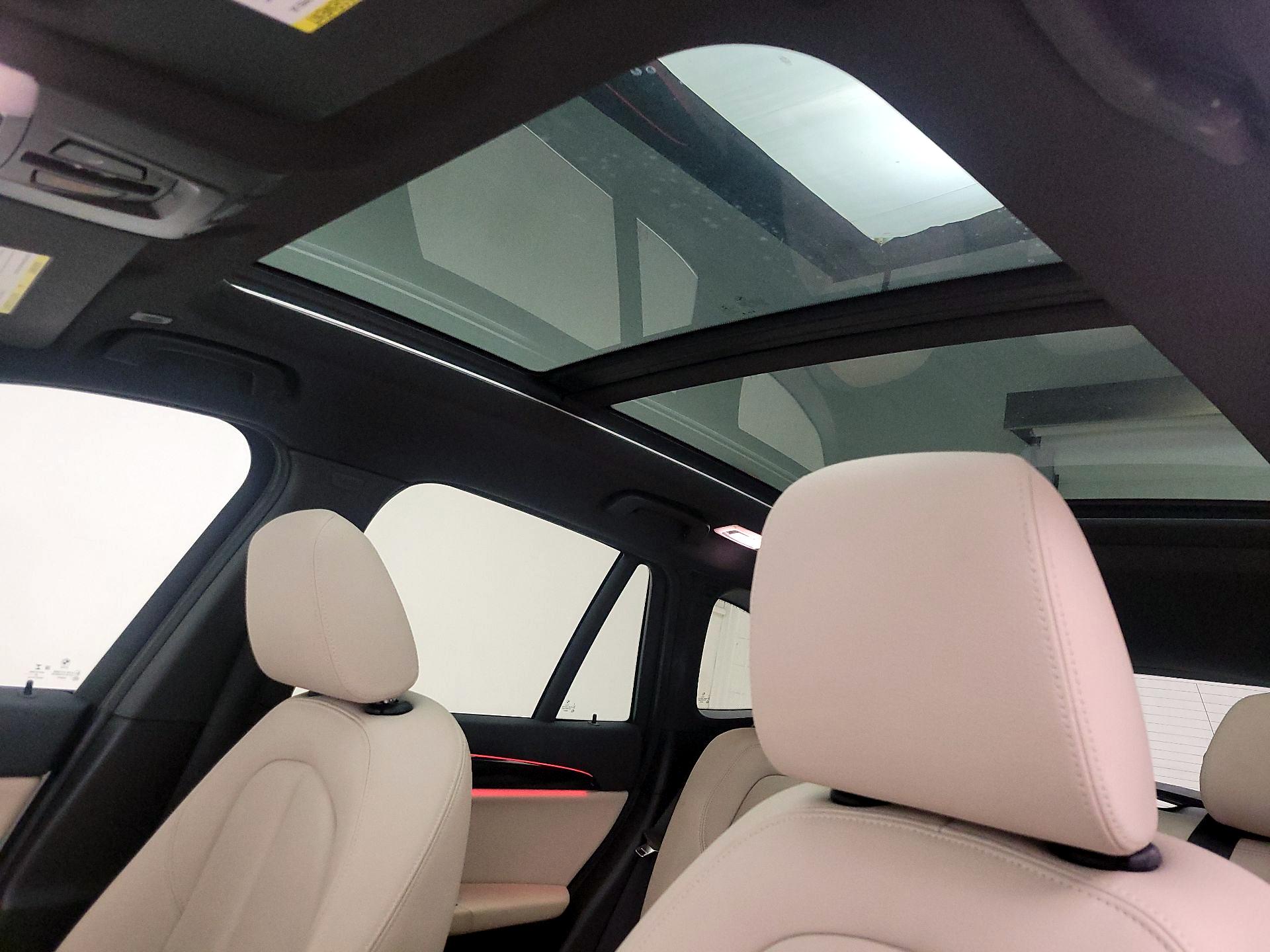 Thumbnail: 2021 BMW X1 - 20