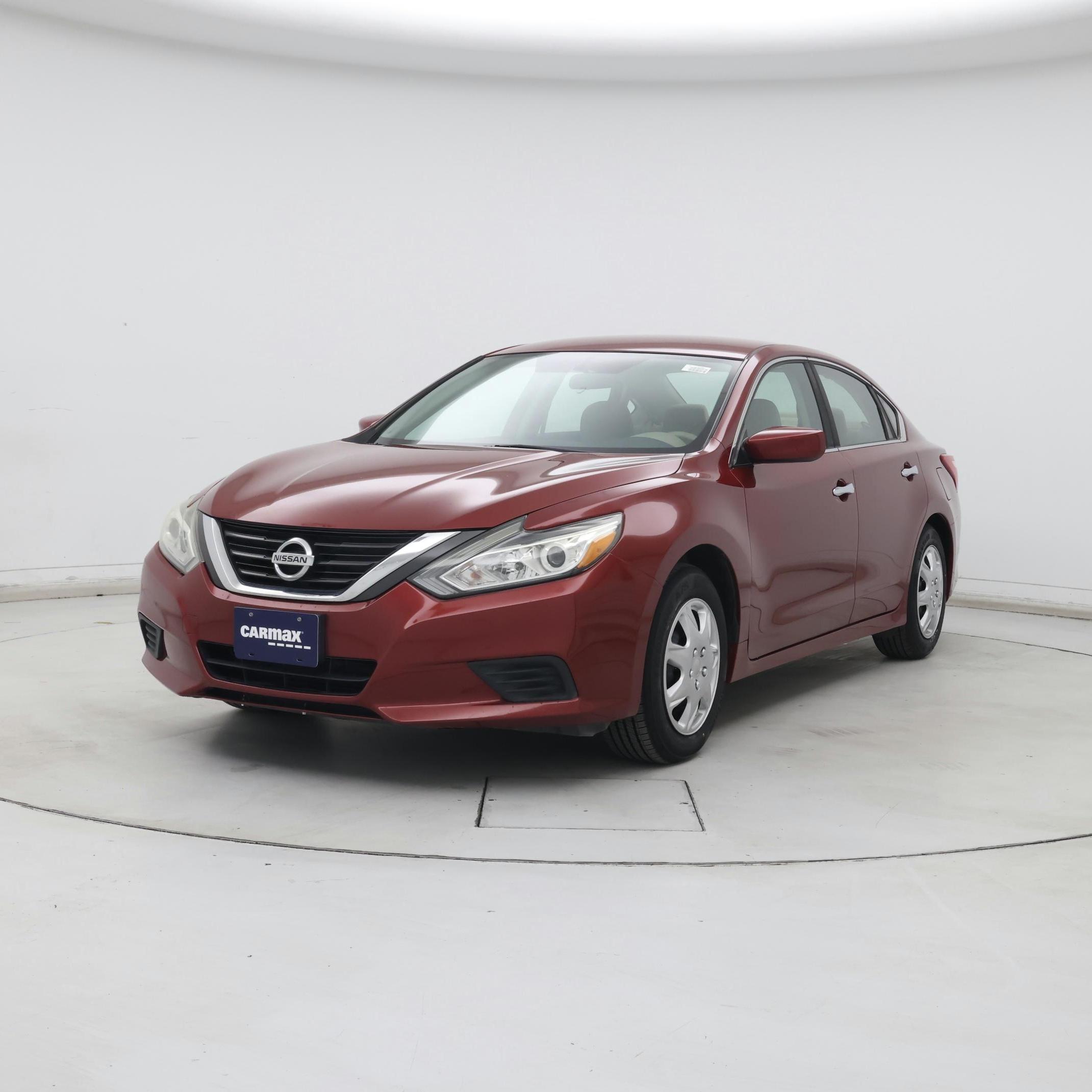 Thumbnail: 2016 Nissan Altima - 4