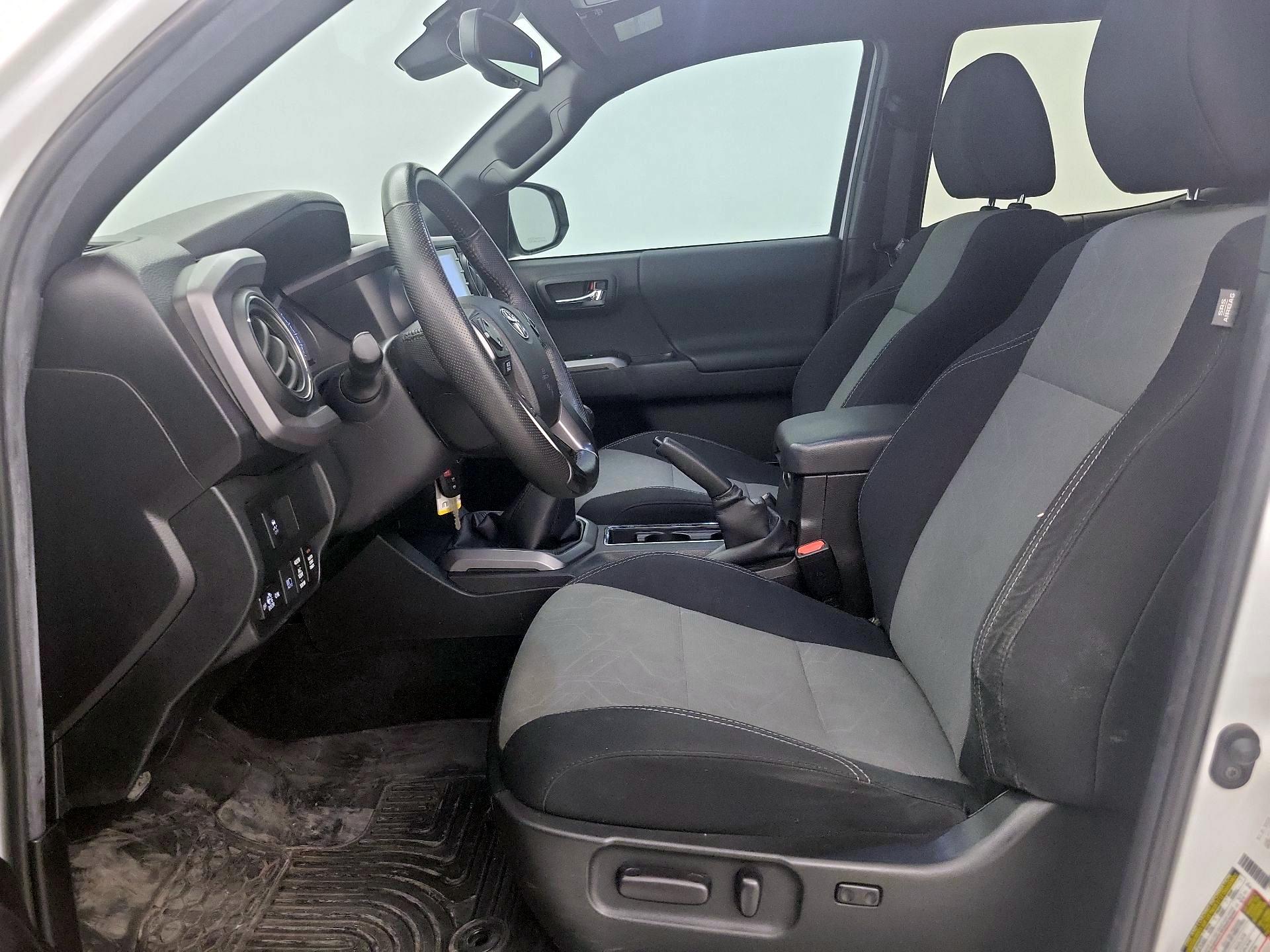 Thumbnail: 2023 Toyota Tacoma - 11