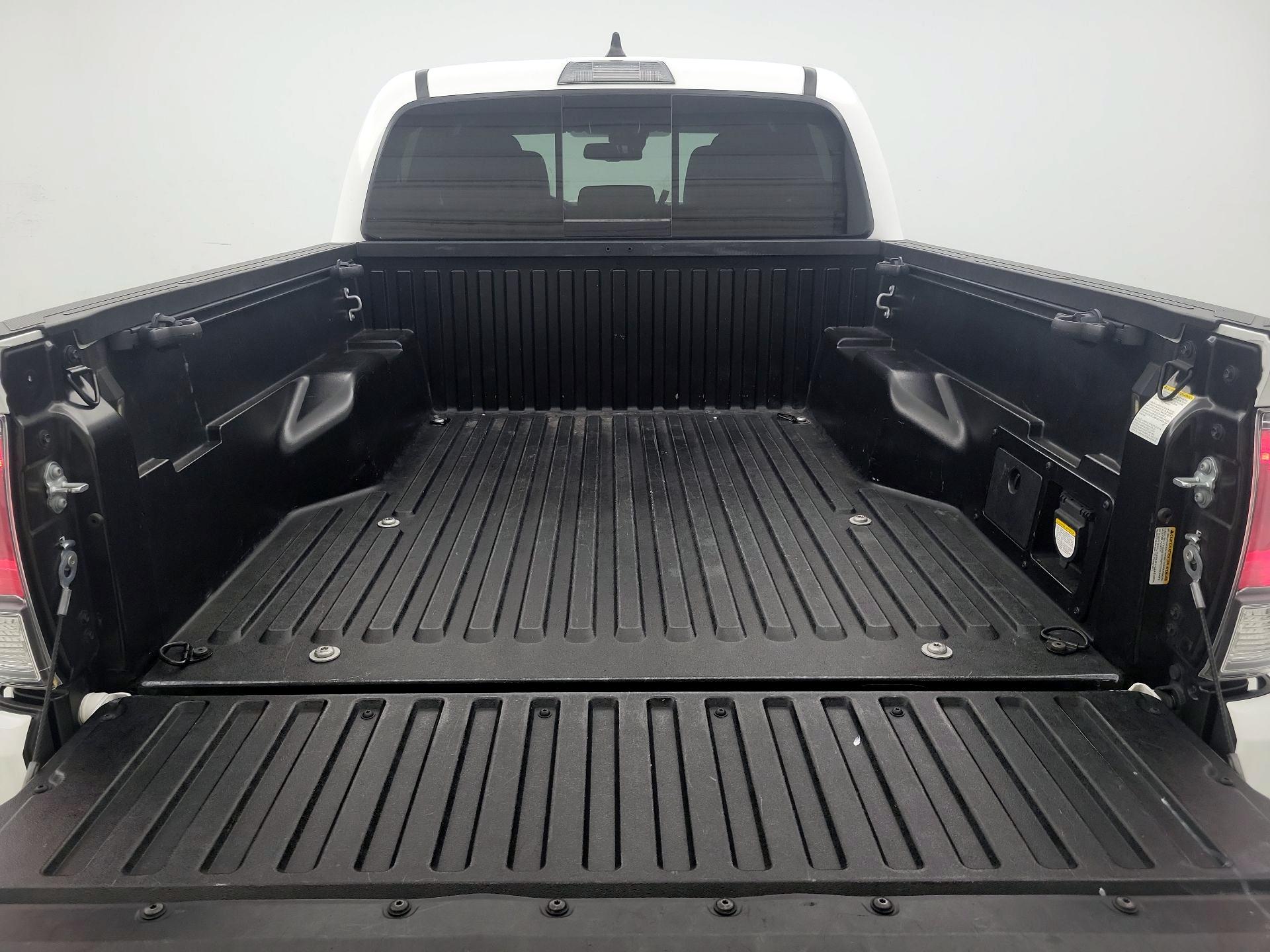 Thumbnail: 2023 Toyota Tacoma - 20