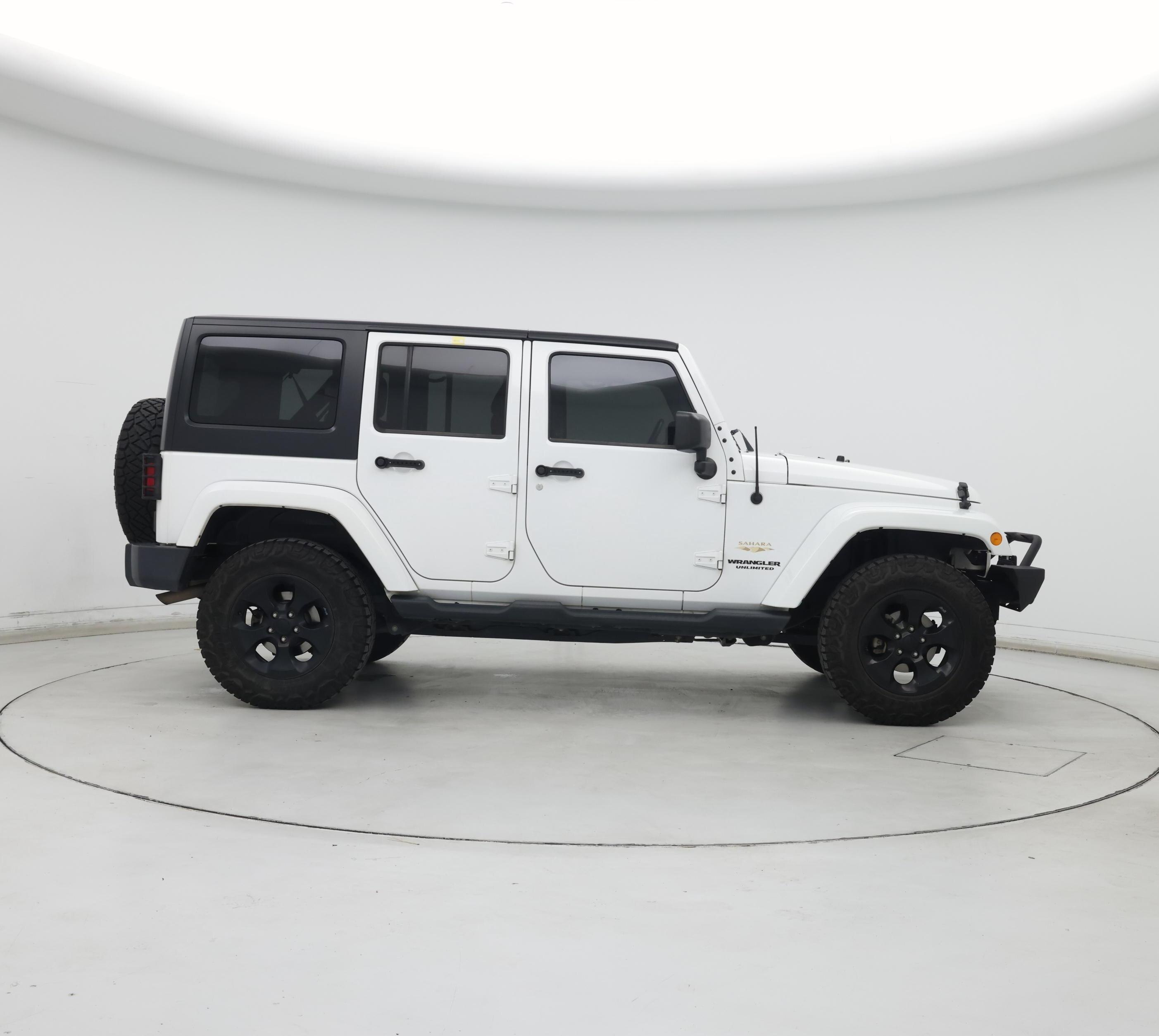 Thumbnail: 2015 Jeep Wrangler - 7