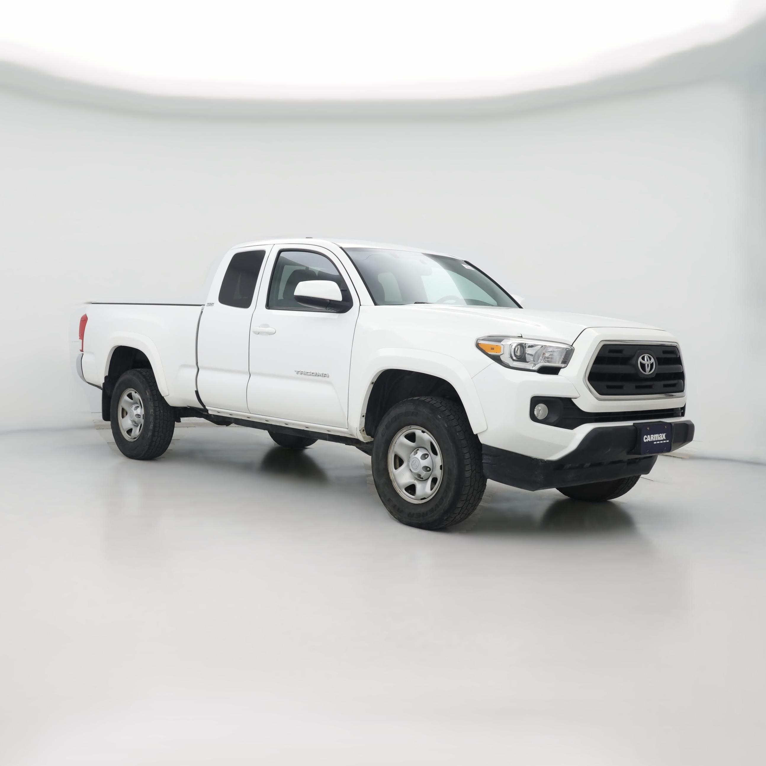 Thumbnail: 2017 Toyota Tacoma - 1