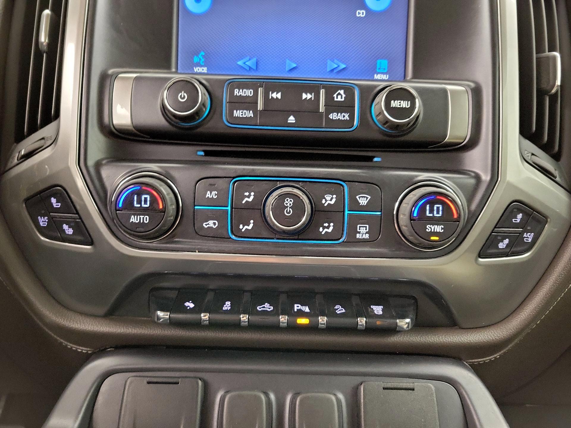 Thumbnail: 2015 Chevrolet Silverado 2500 - 16