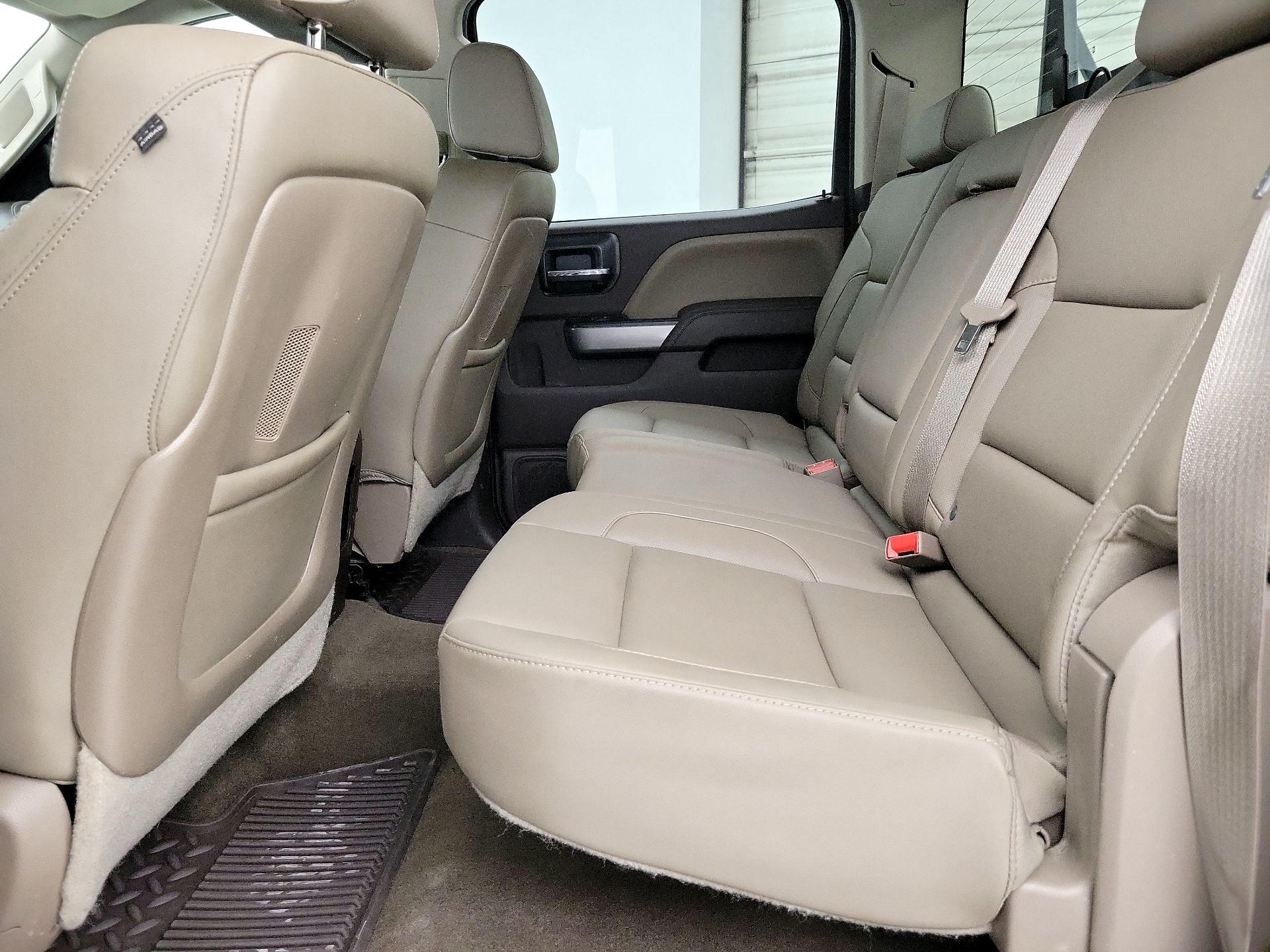 Thumbnail: 2015 Chevrolet Silverado 2500 - 19