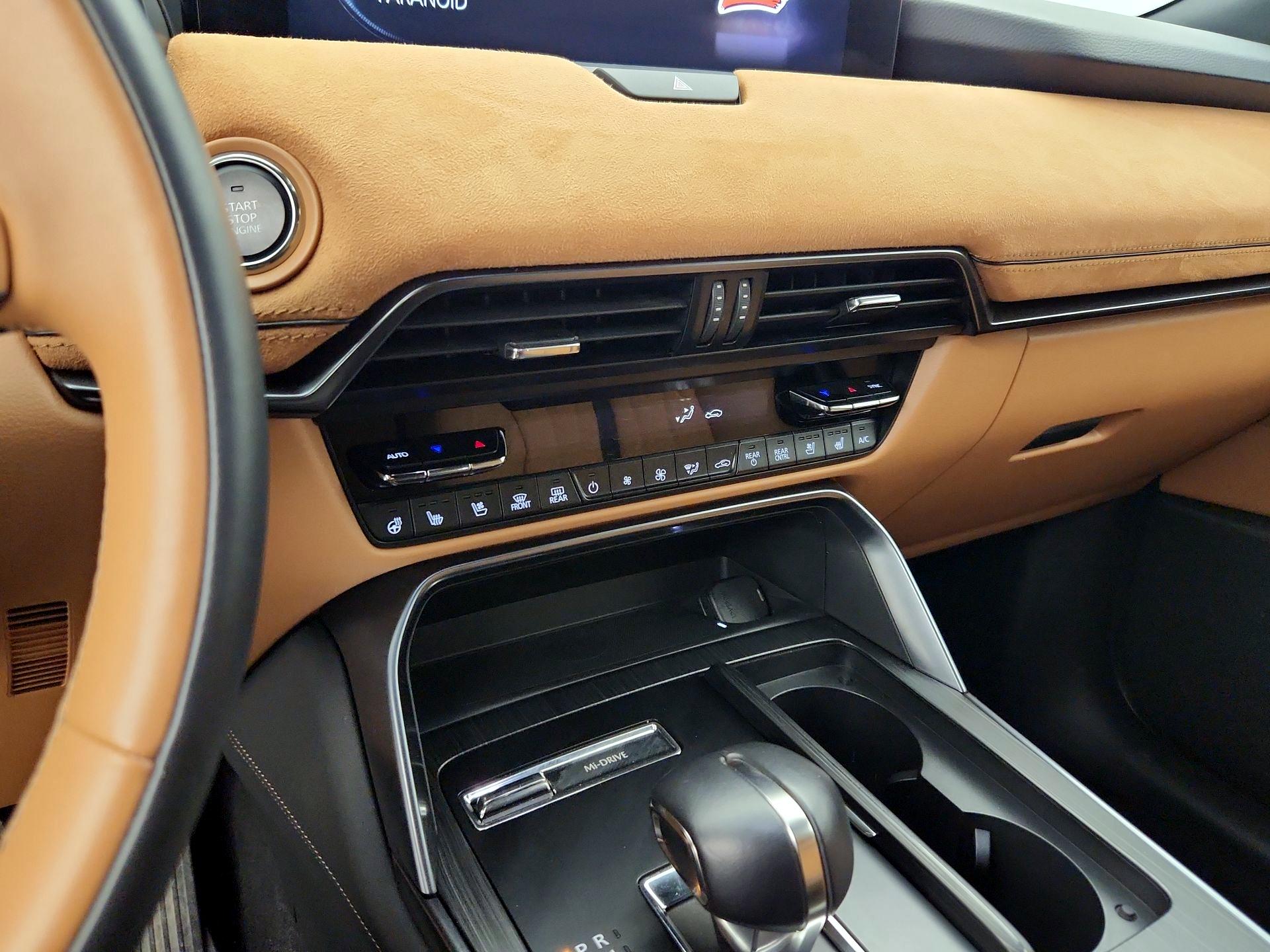 Thumbnail: 2025 Mazda CX-70 - 17