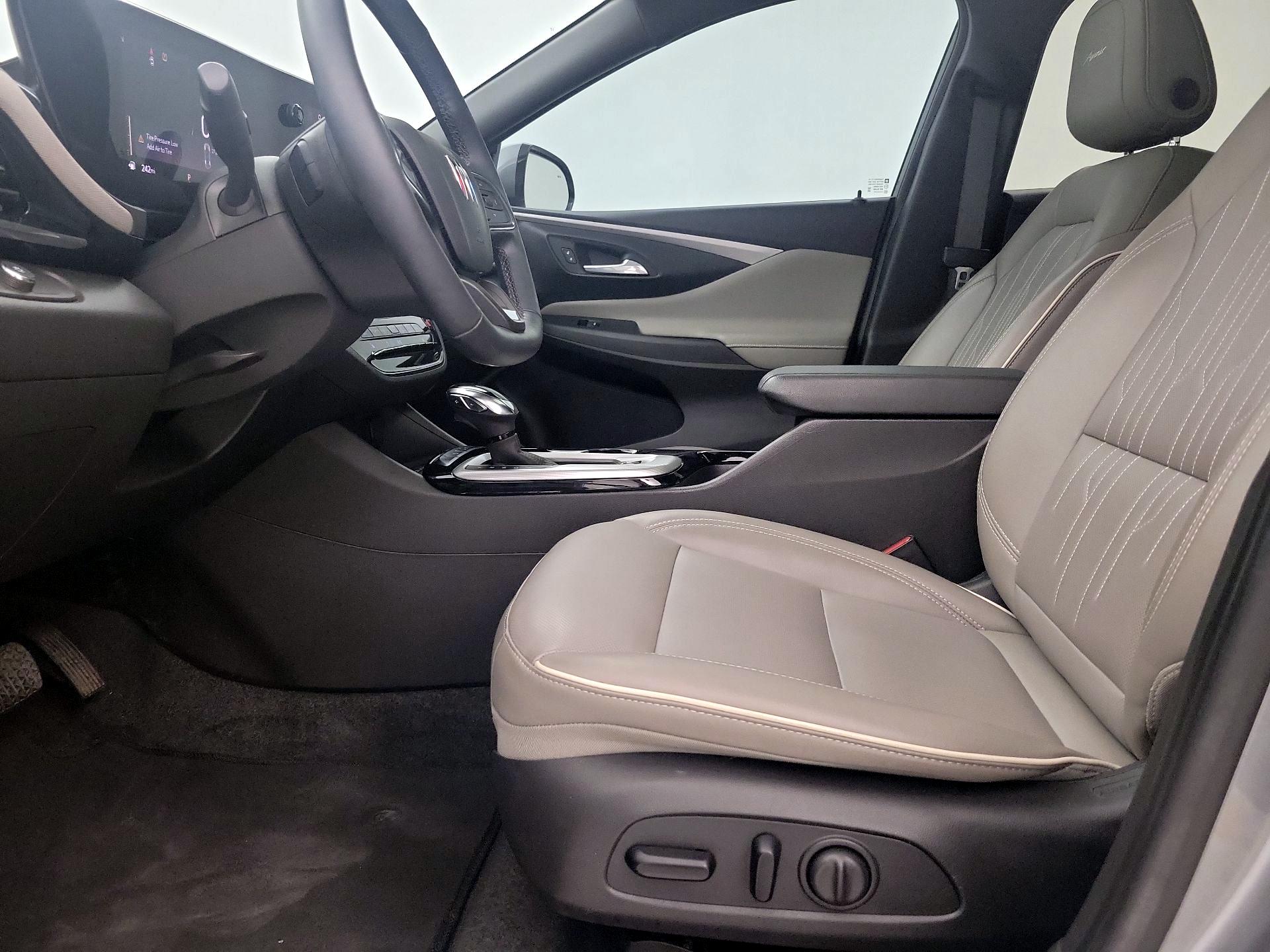 Thumbnail: 2024 Buick Envista - 11