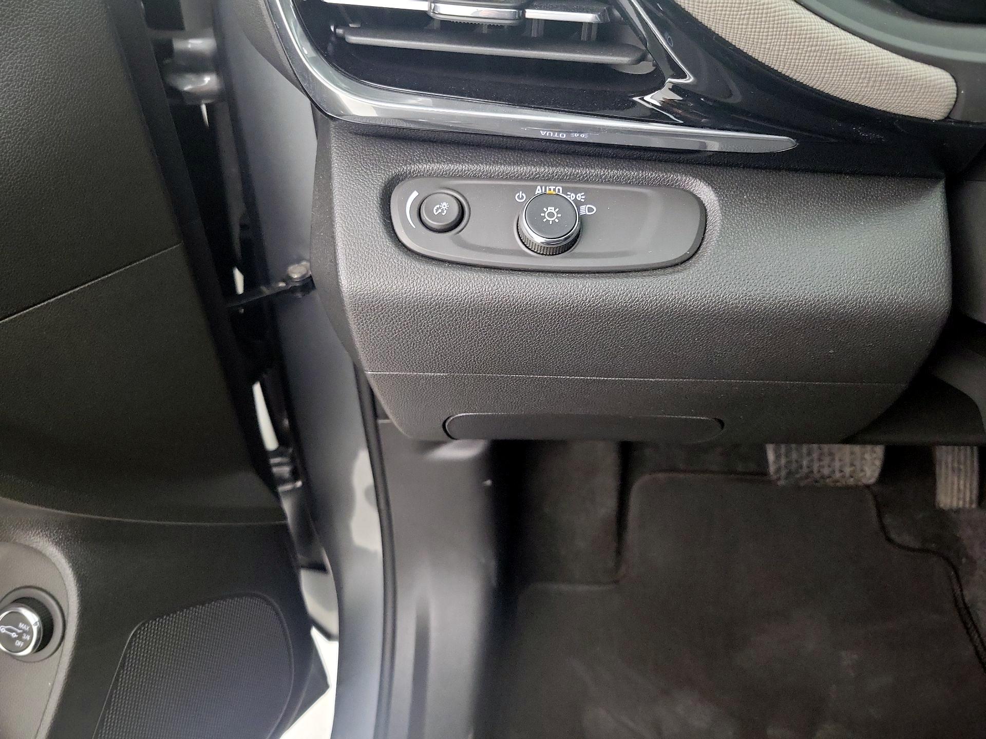 Thumbnail: 2024 Buick Envista - 13