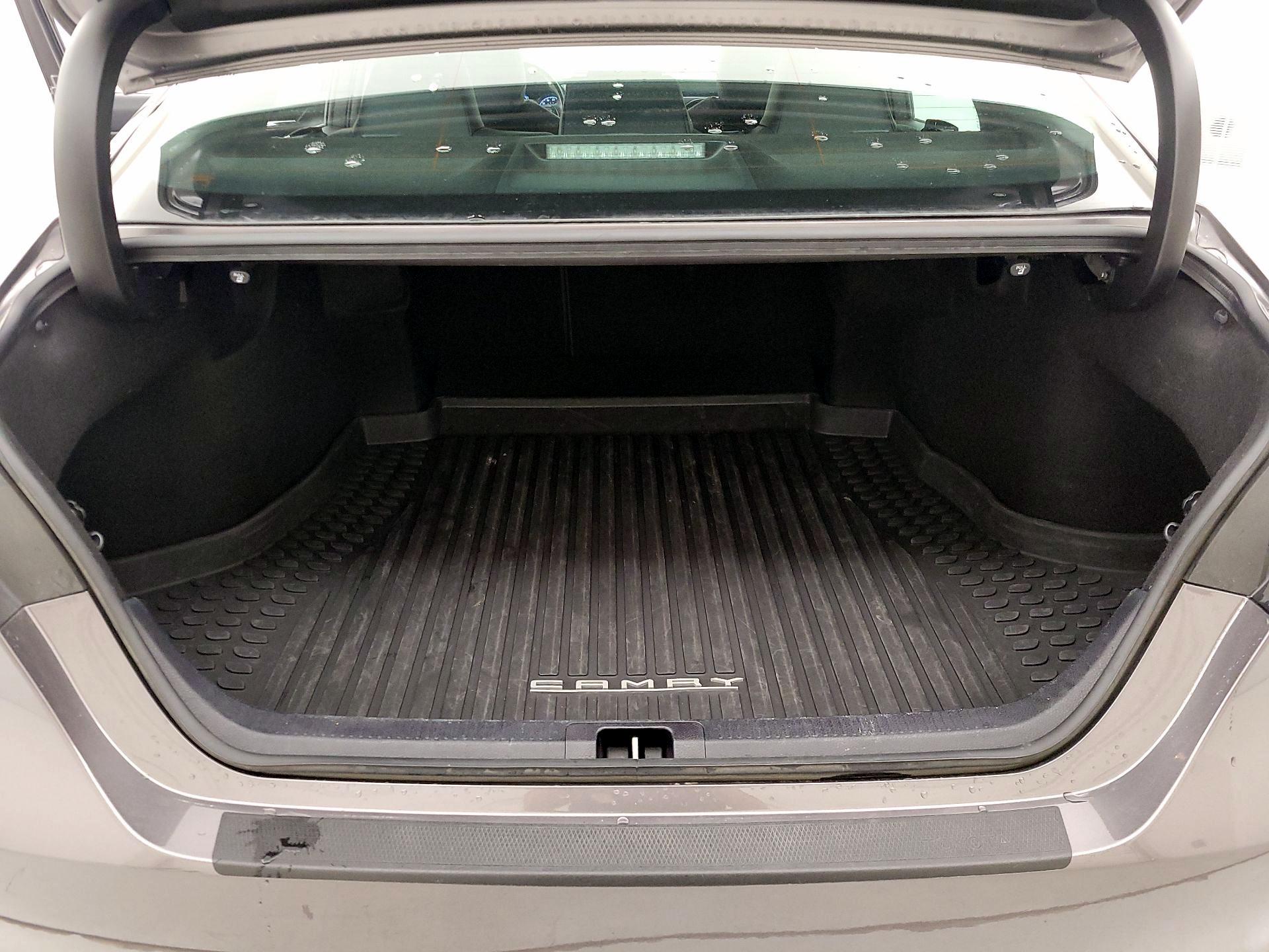 Thumbnail: 2023 Toyota Camry - 20