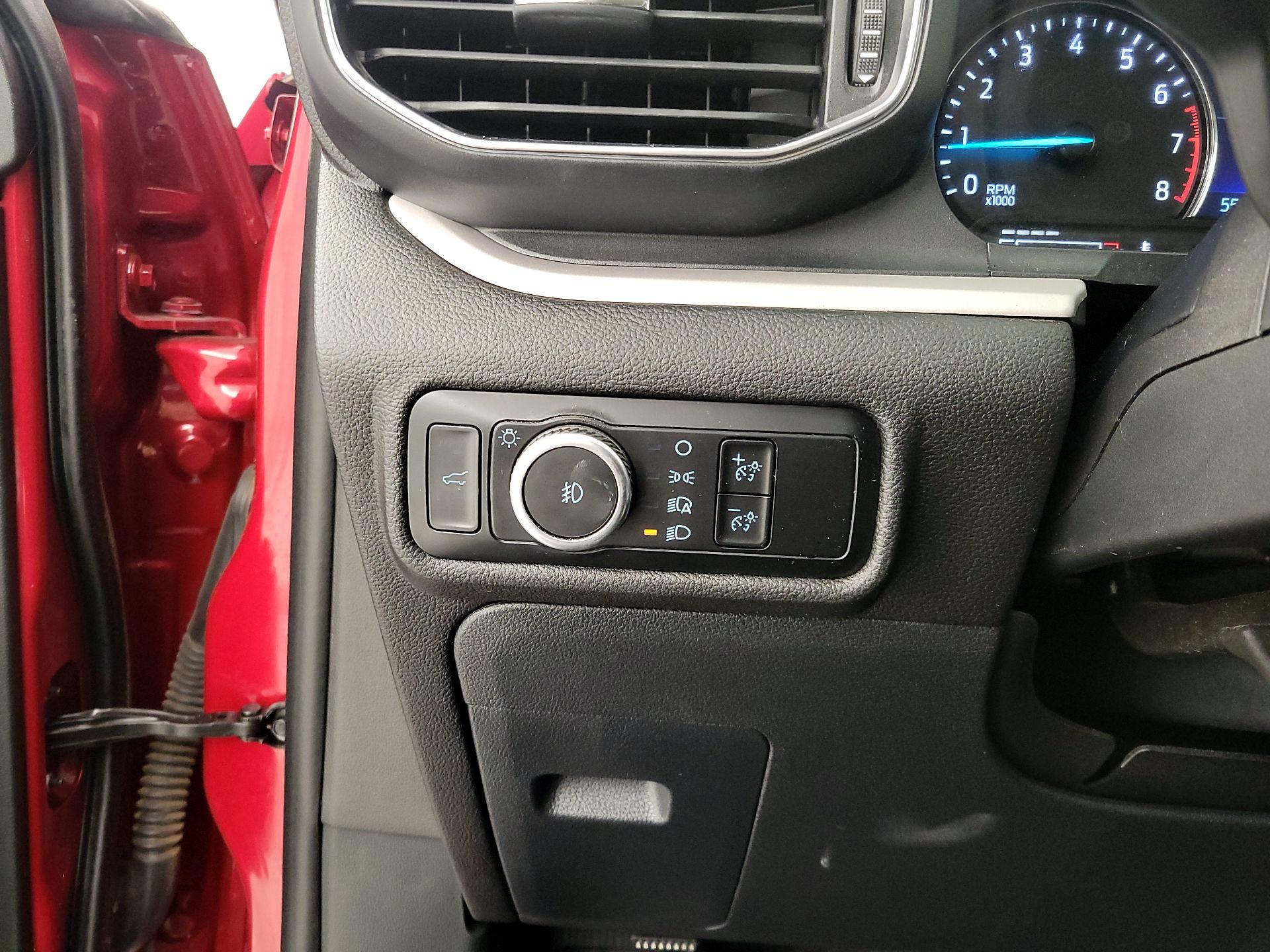 Thumbnail: 2023 Ford Explorer - 13