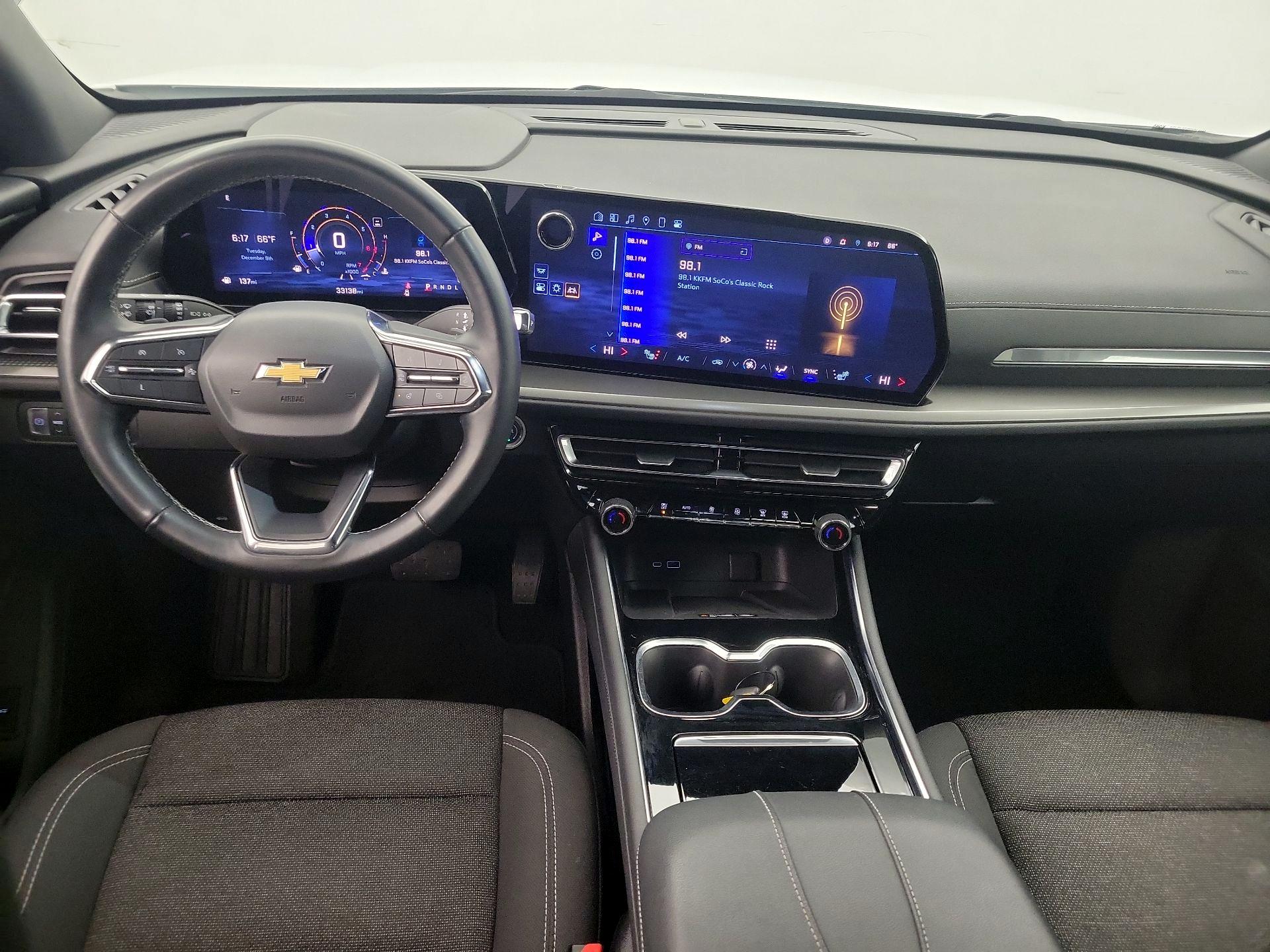 Thumbnail: 2024 Chevrolet Traverse - 9