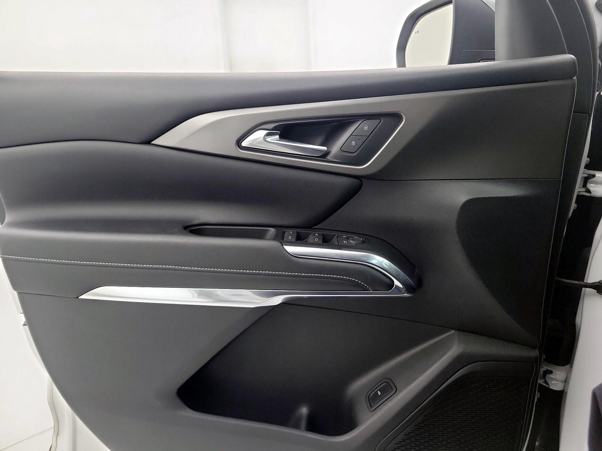 Thumbnail: 2024 Chevrolet Traverse - 12