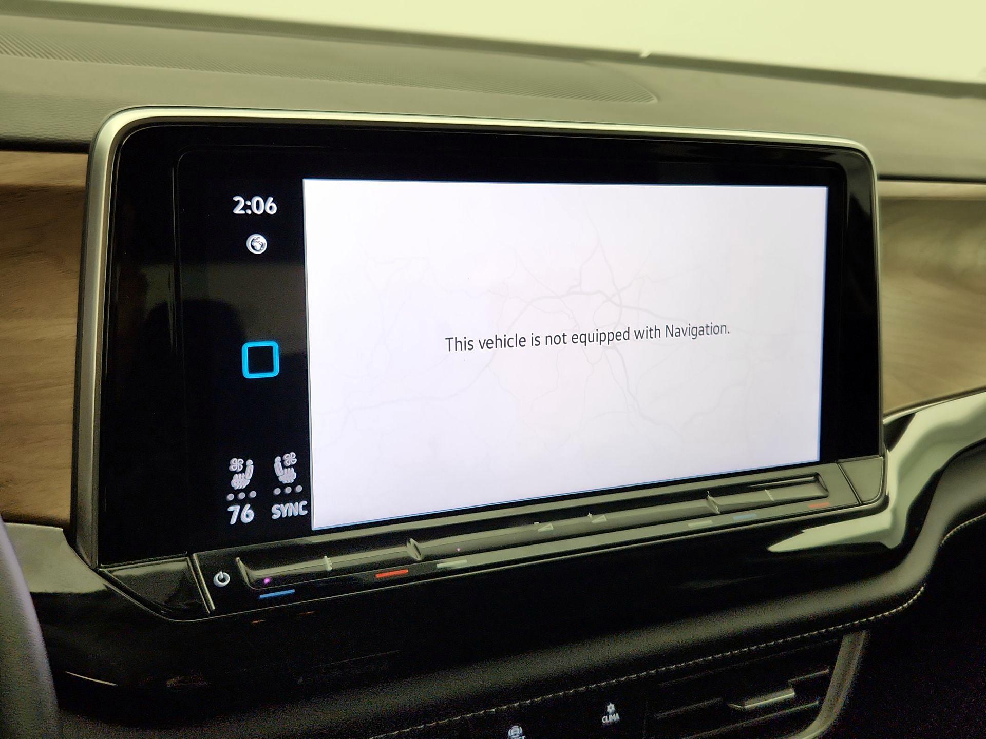 Thumbnail: 2024 Volkswagen Atlas - 14