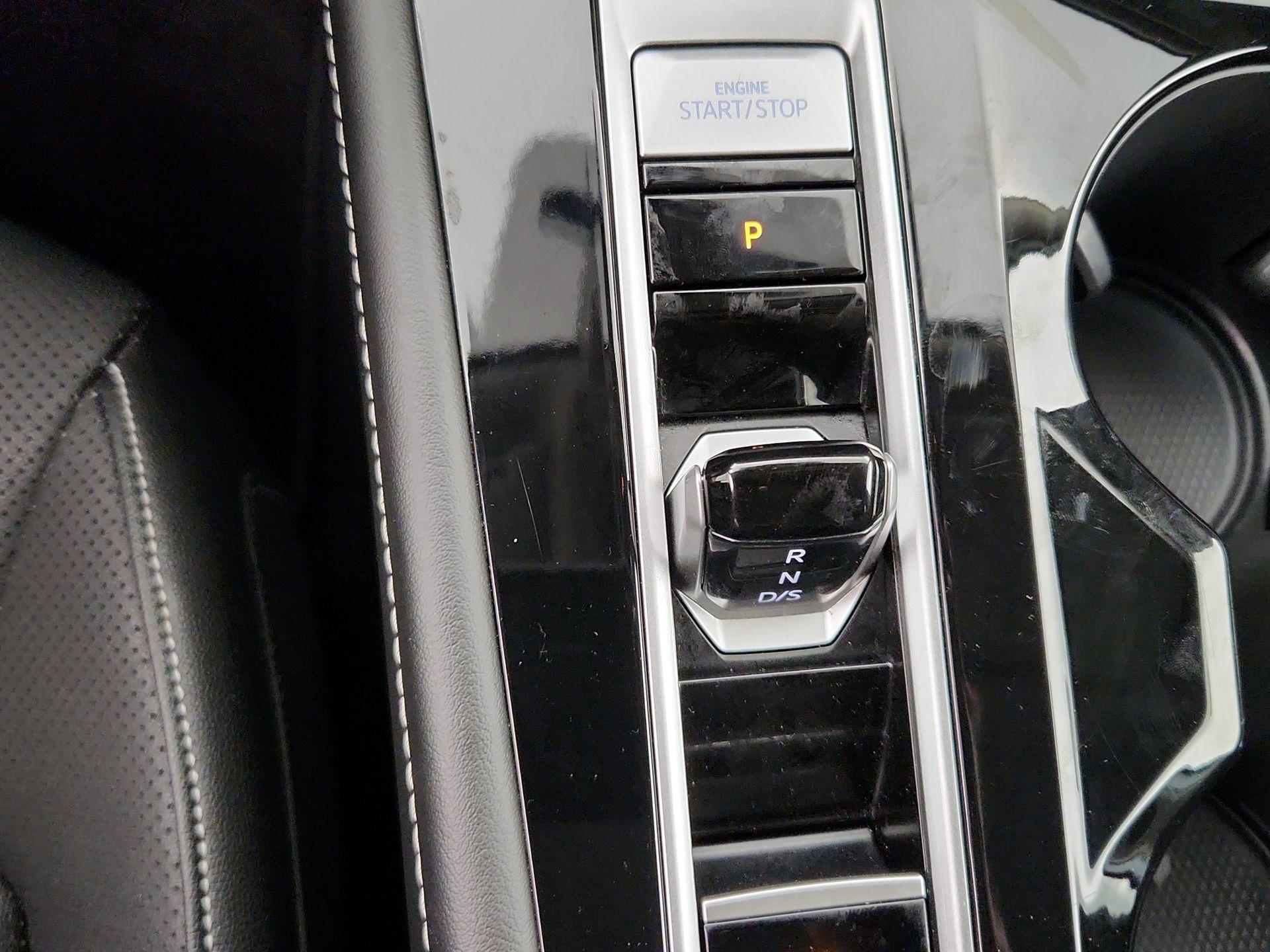 Thumbnail: 2024 Volkswagen Atlas - 18