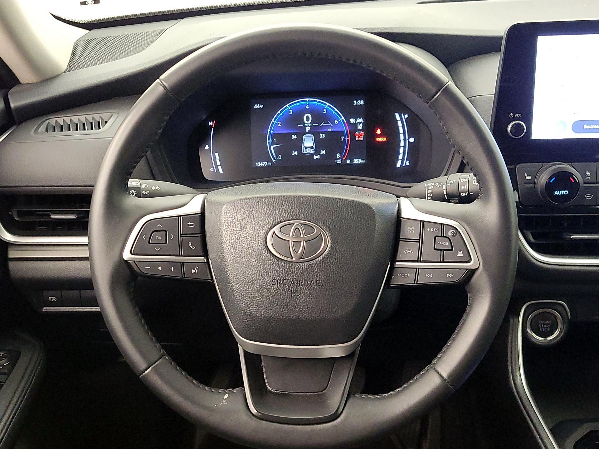 Thumbnail: 2025 Toyota Grand Highlander - 10