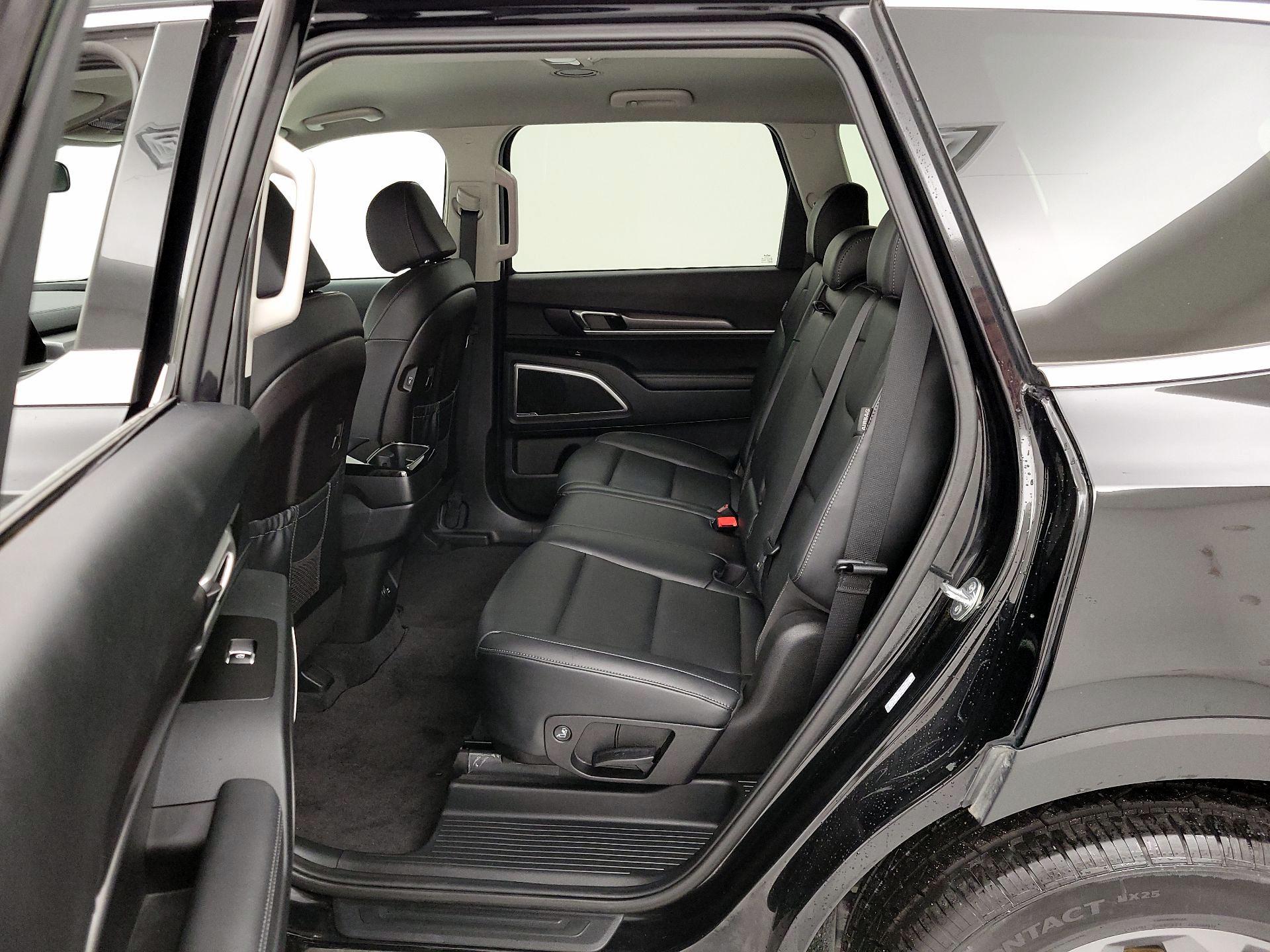 Thumbnail: 2024 Kia Telluride - 20