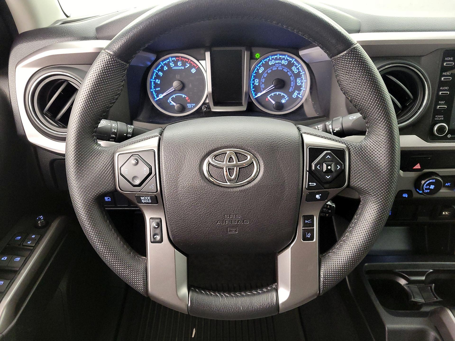 Thumbnail: 2021 Toyota Tacoma - 10