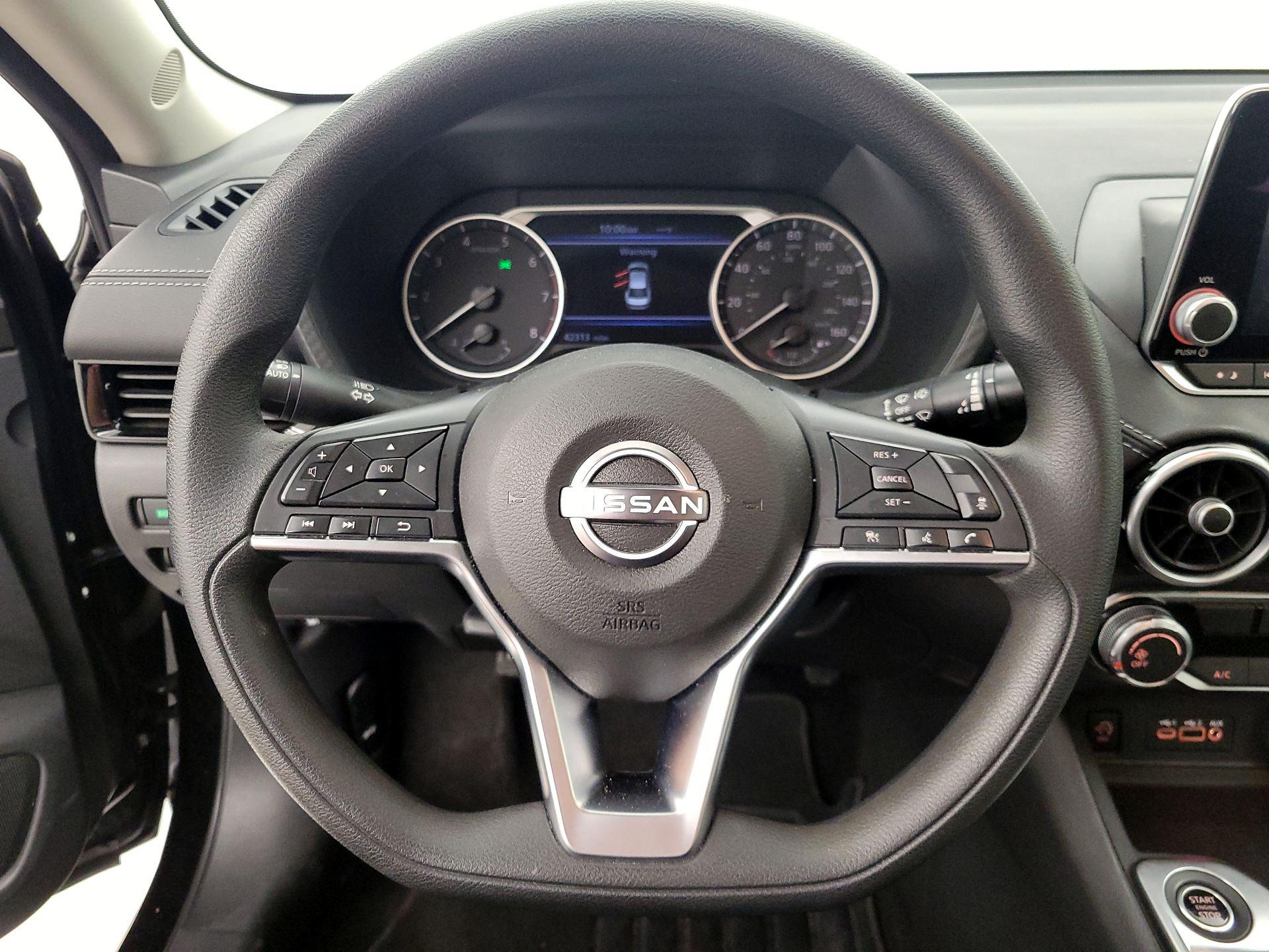 Thumbnail: 2024 Nissan Sentra - 10