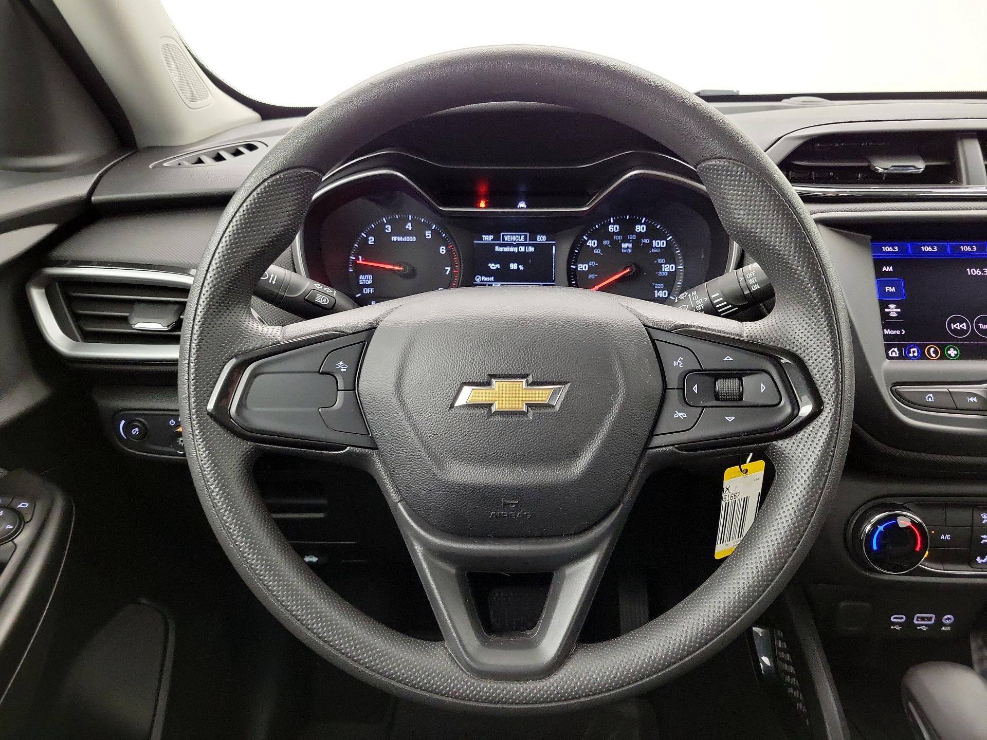 Thumbnail: 2023 Chevrolet TrailBlazer - 10