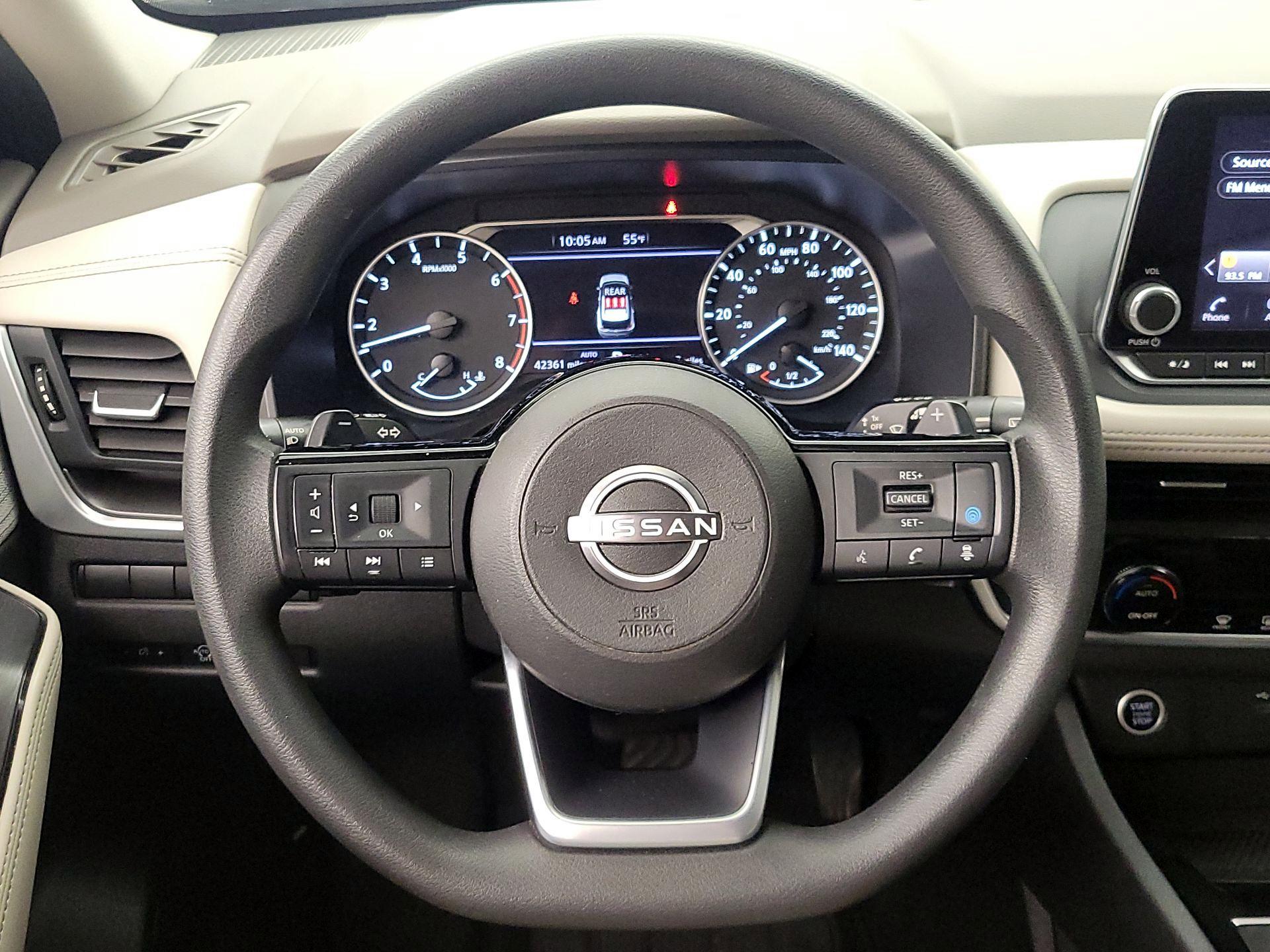 Thumbnail: 2023 Nissan Rogue - 10