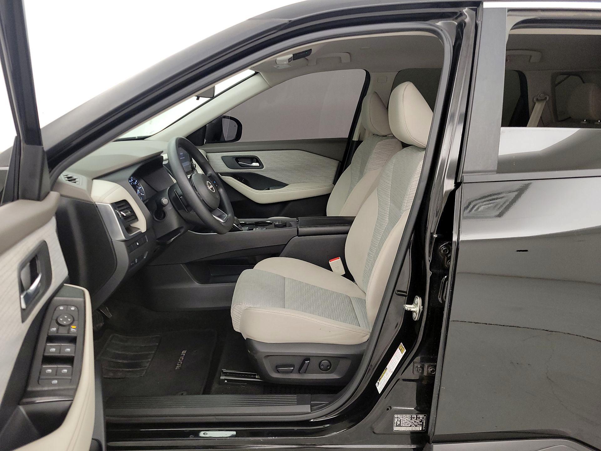 Thumbnail: 2023 Nissan Rogue - 11