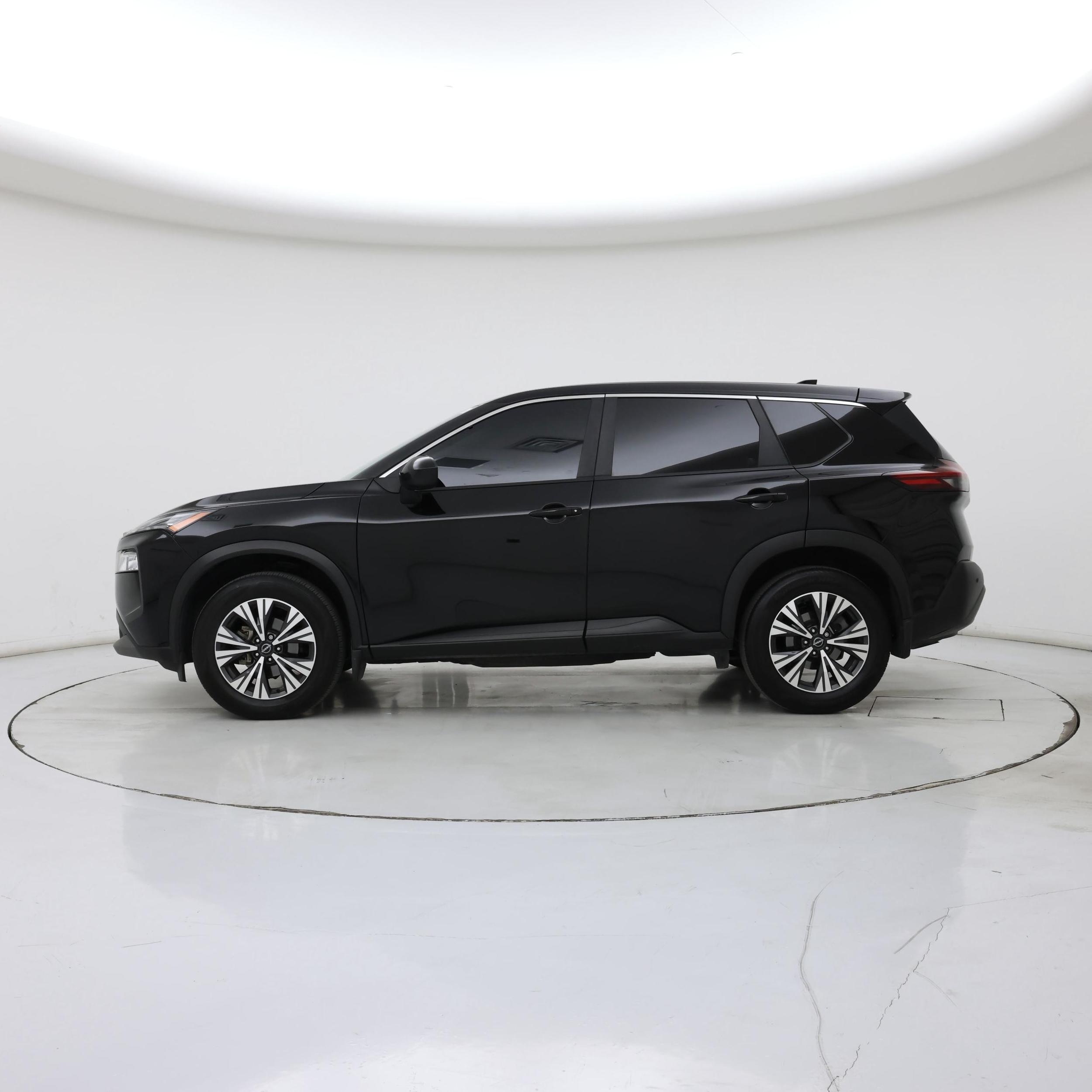 Thumbnail: 2023 Nissan Rogue - 3