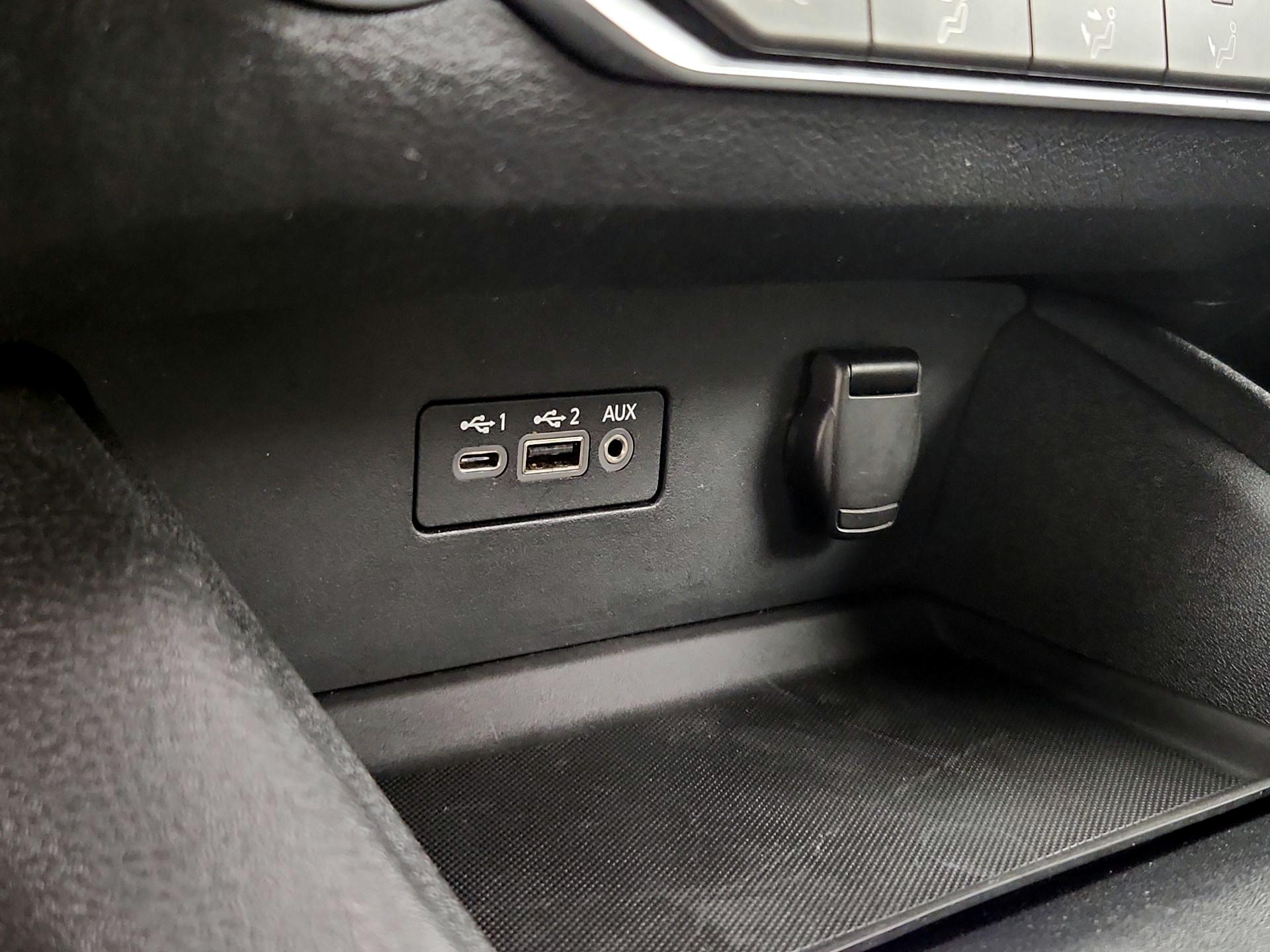 Thumbnail: 2020 Nissan Altima - 18