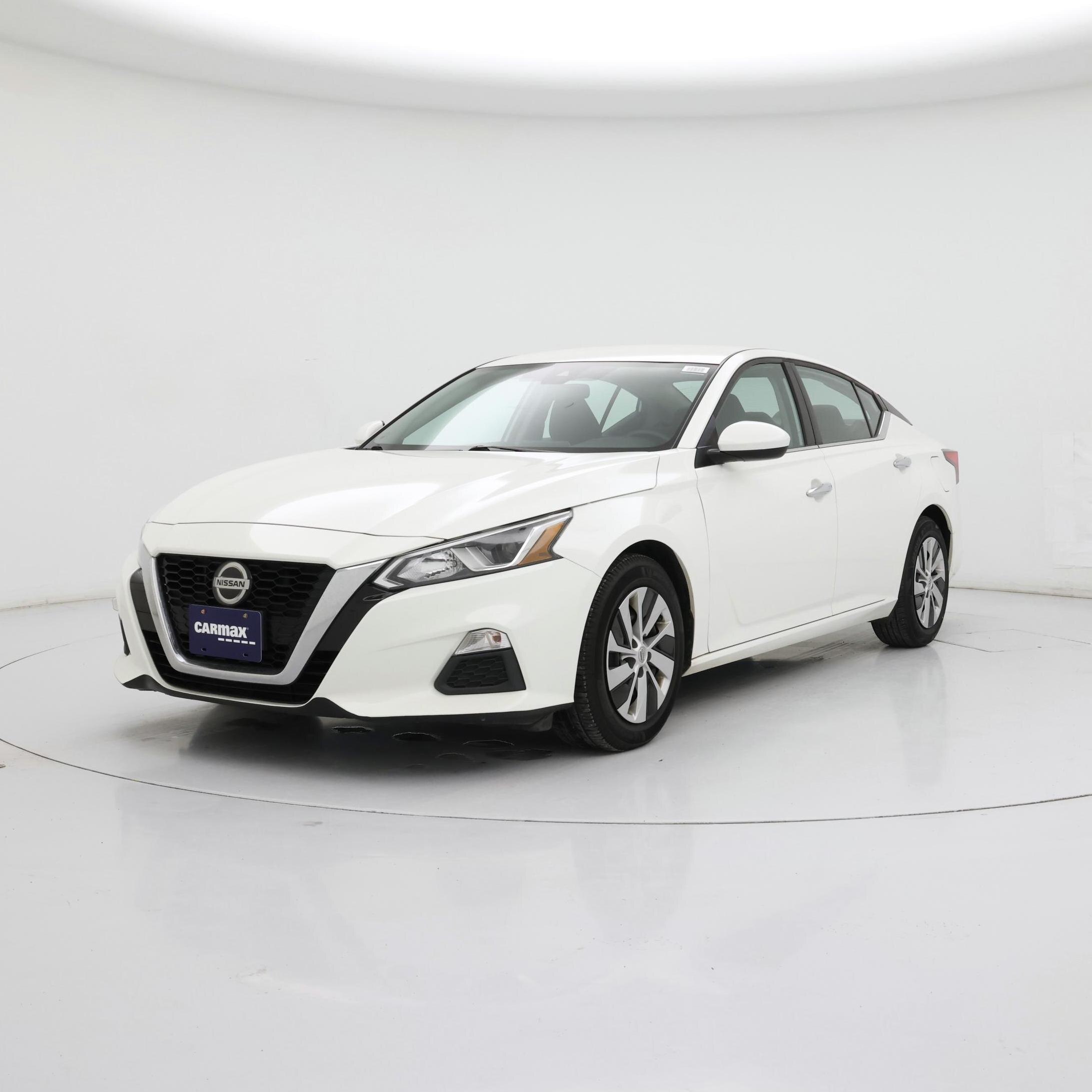 Thumbnail: 2020 Nissan Altima - 4
