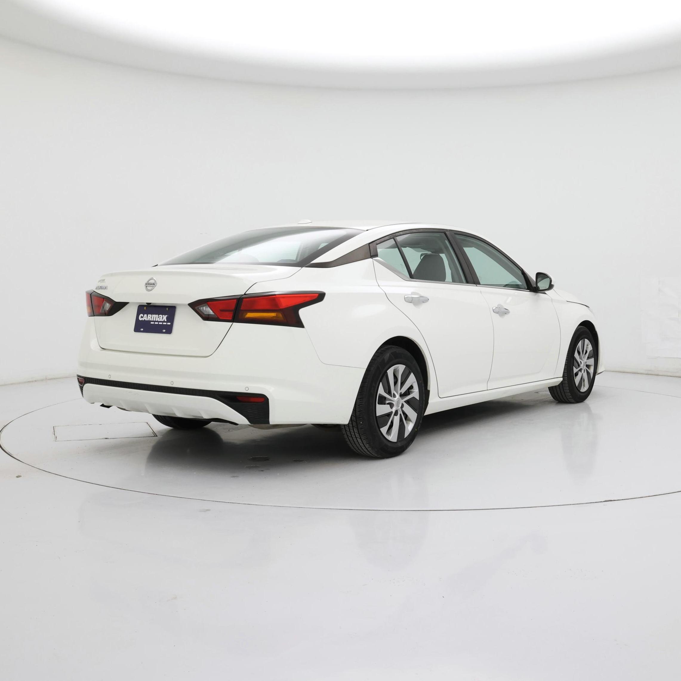 Thumbnail: 2020 Nissan Altima - 8